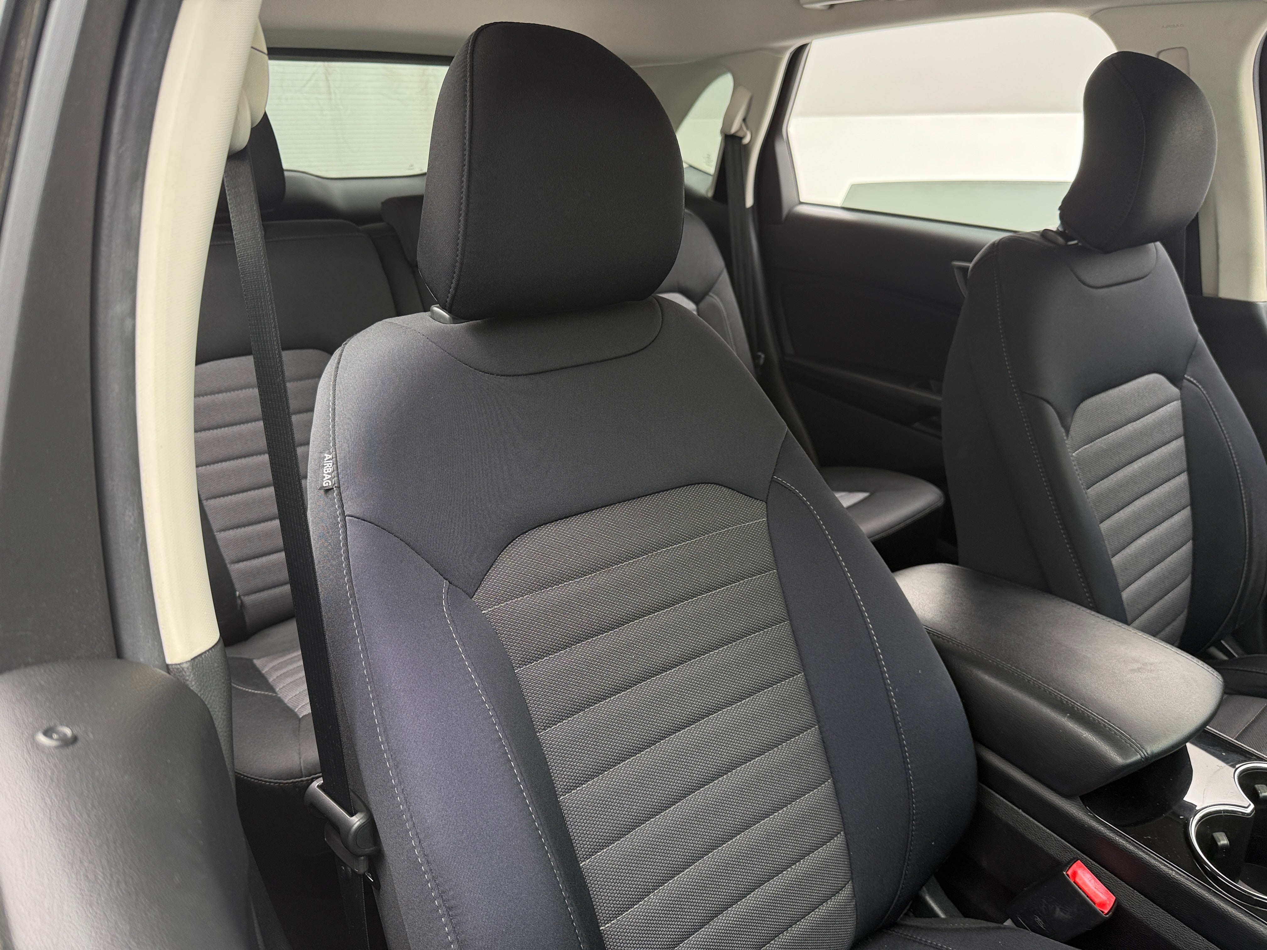 Thumbnail: 2016 Ford Edge - 2