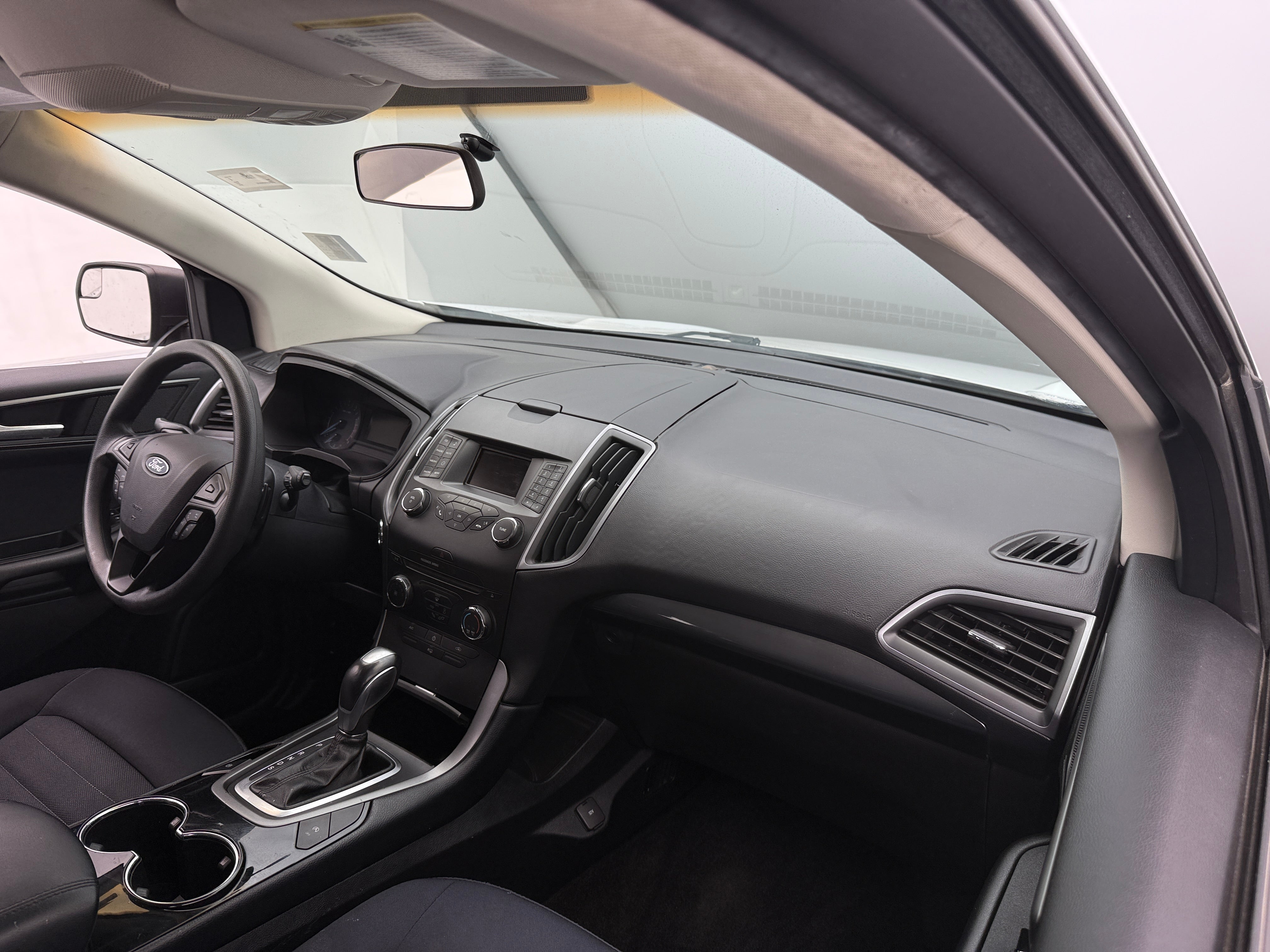 Thumbnail: 2016 Ford Edge - 3