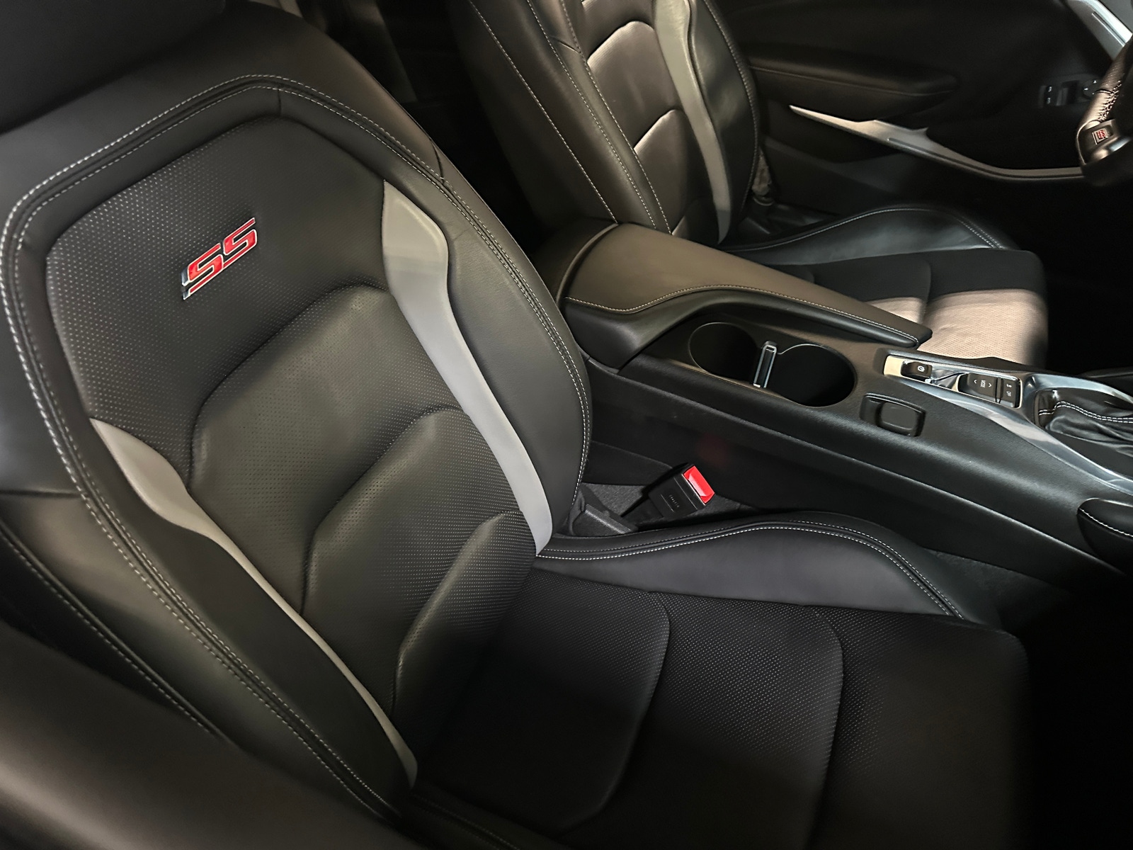 Thumbnail: 2018 Chevrolet Camaro - 2