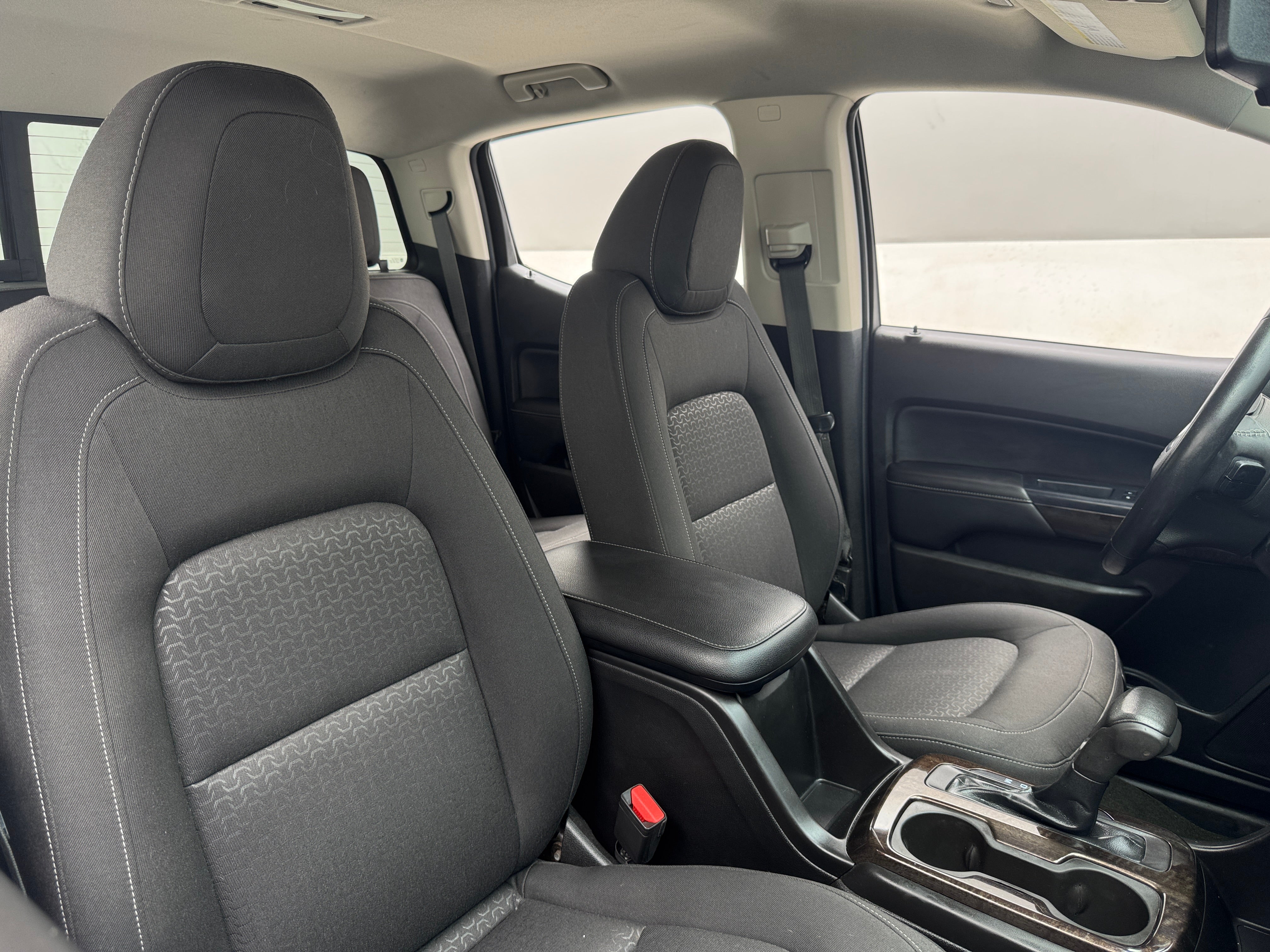 Thumbnail: 2016 GMC Canyon - 2