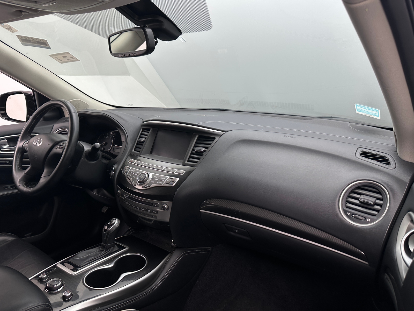 Thumbnail: 2018 INFINITI QX60 - 2