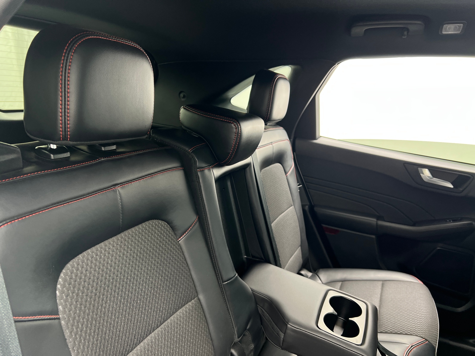 Thumbnail: 2023 Ford Escape - 5
