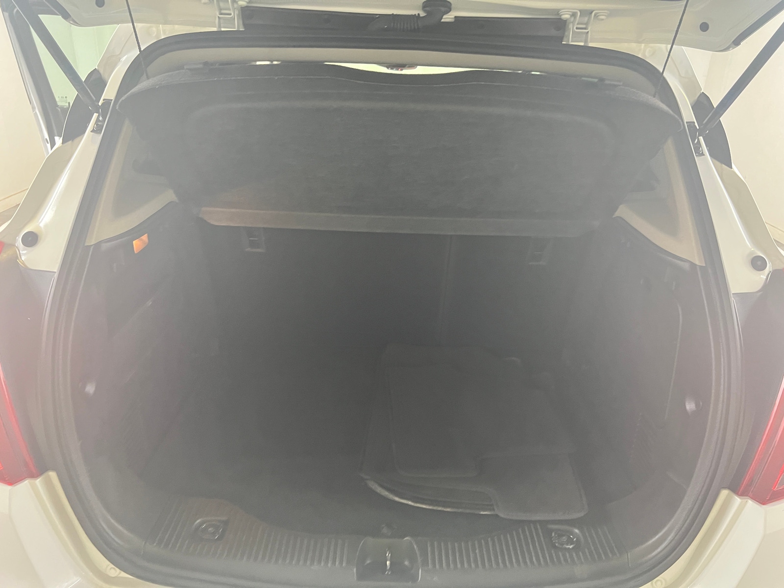 Thumbnail: 2020 Buick Encore - 6