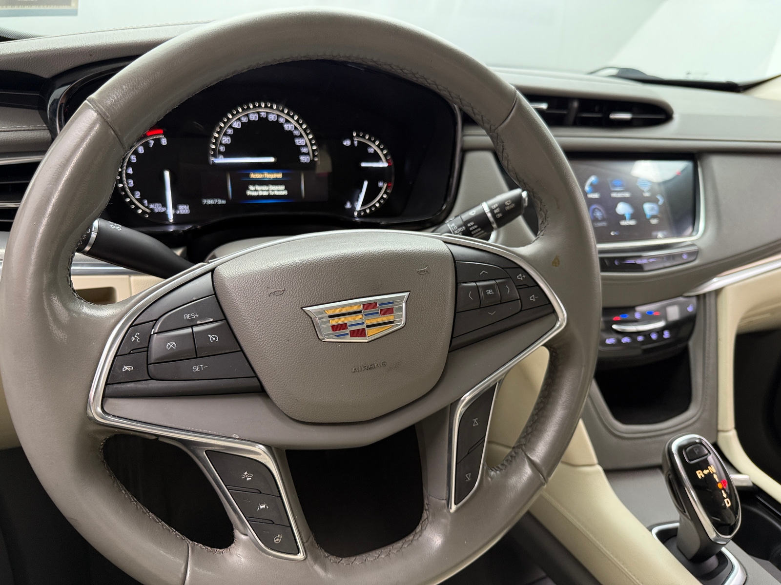 Thumbnail: 2019 Cadillac XT5 - 4