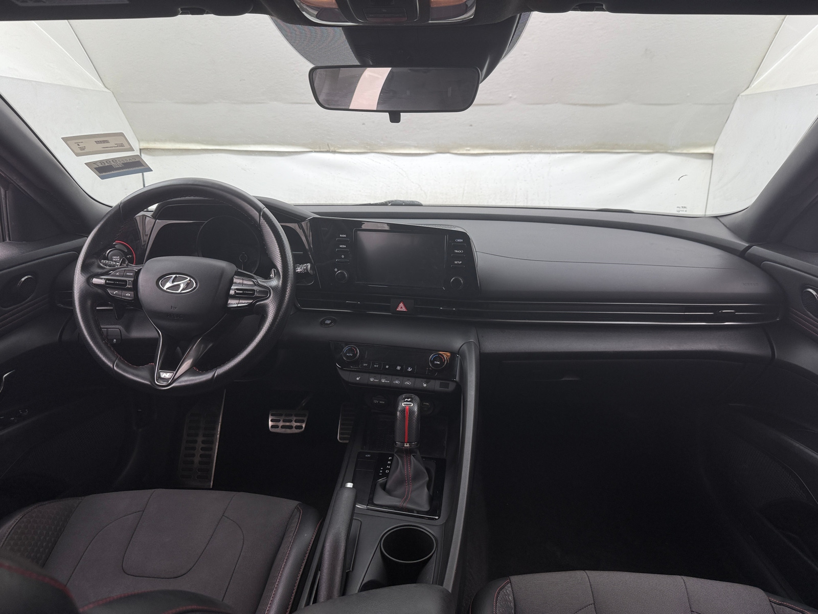 Thumbnail: 2022 Hyundai Elantra - 2