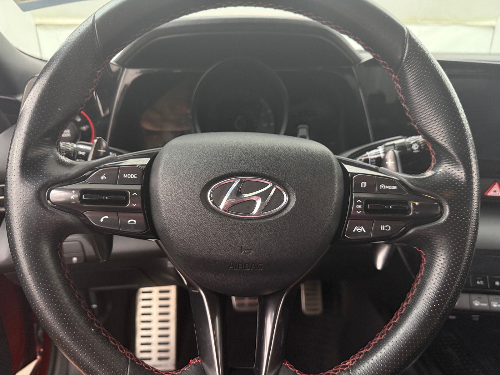 Thumbnail: 2022 Hyundai Elantra - 4