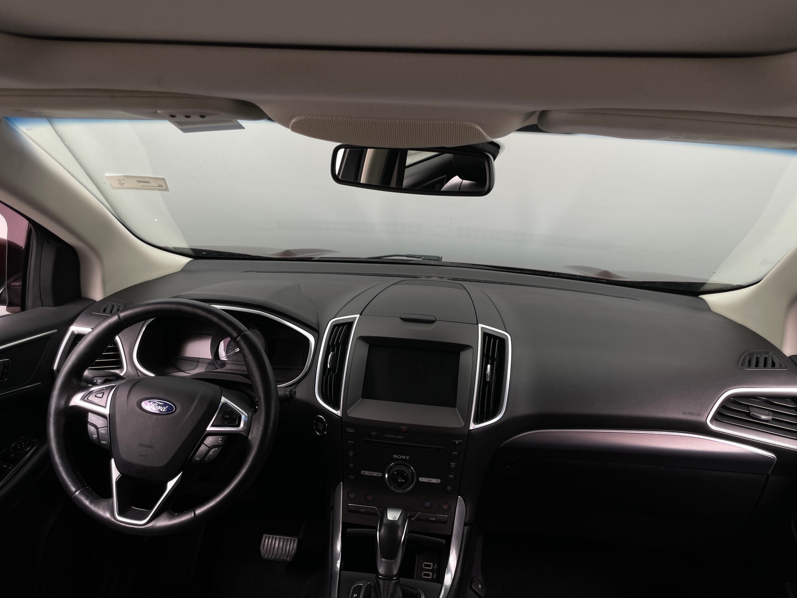 Thumbnail: 2016 Ford Edge - 2