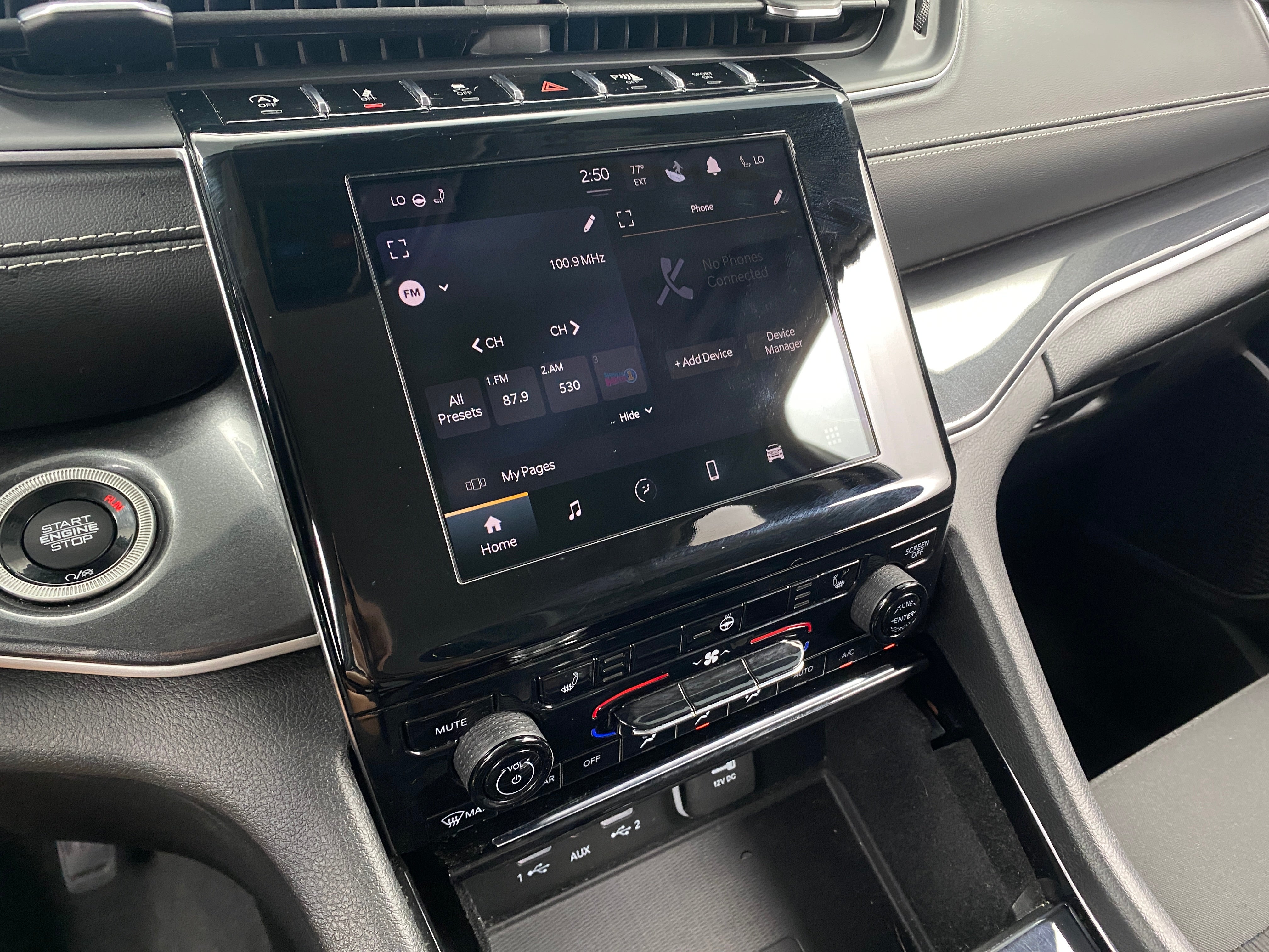Thumbnail: 2021 Jeep Grand Cherokee L - 4