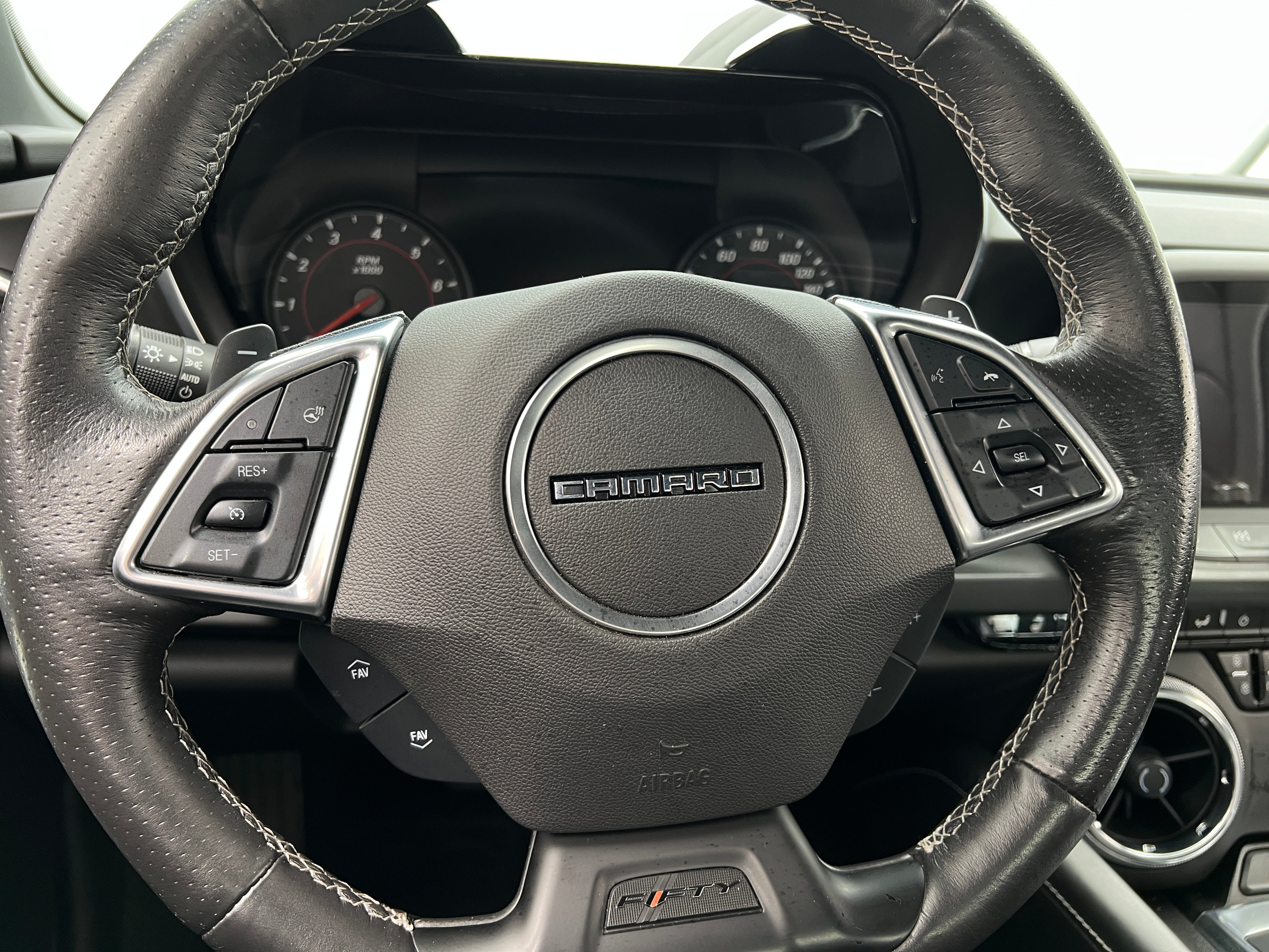Thumbnail: 2017 Chevrolet Camaro - 4