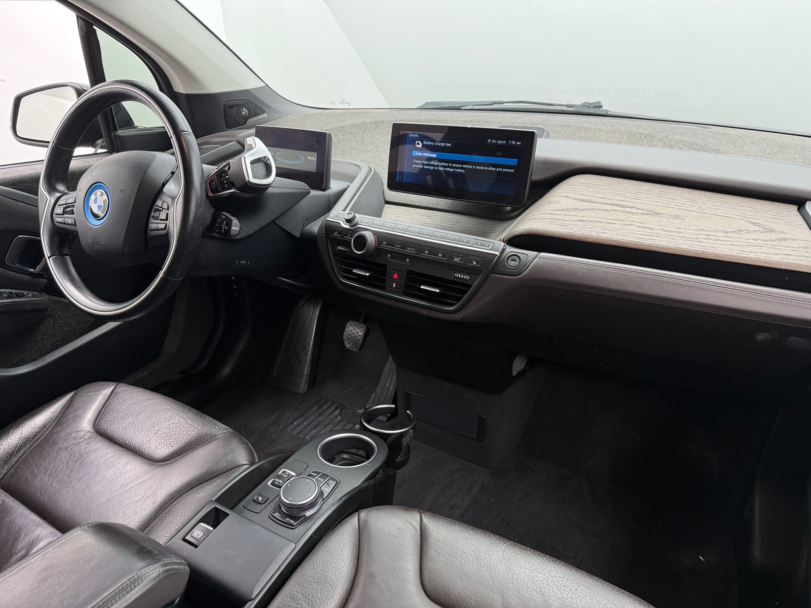 Thumbnail: 2018 BMW i3 - 2