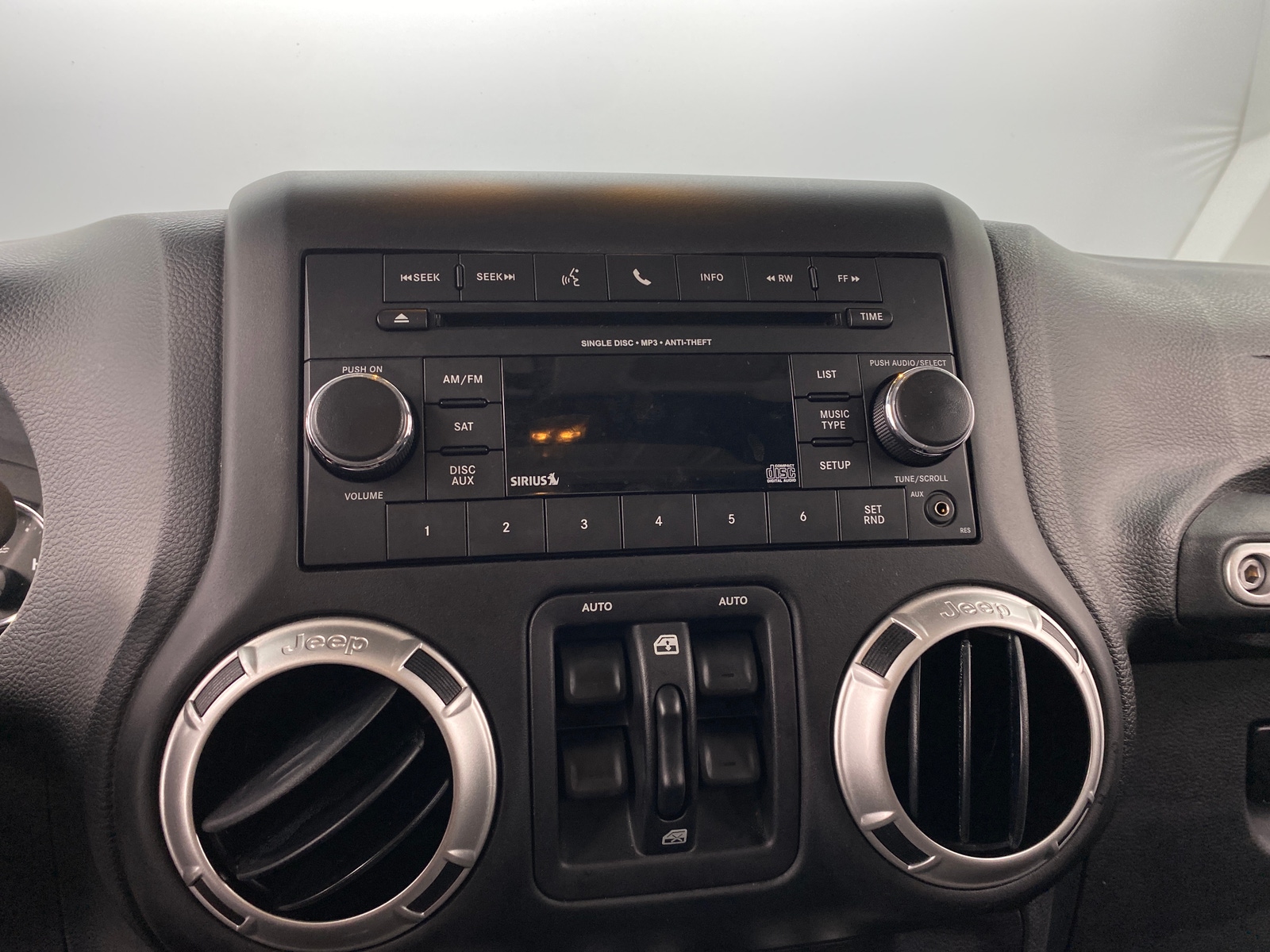 Thumbnail: 2016 Jeep Wrangler - 4