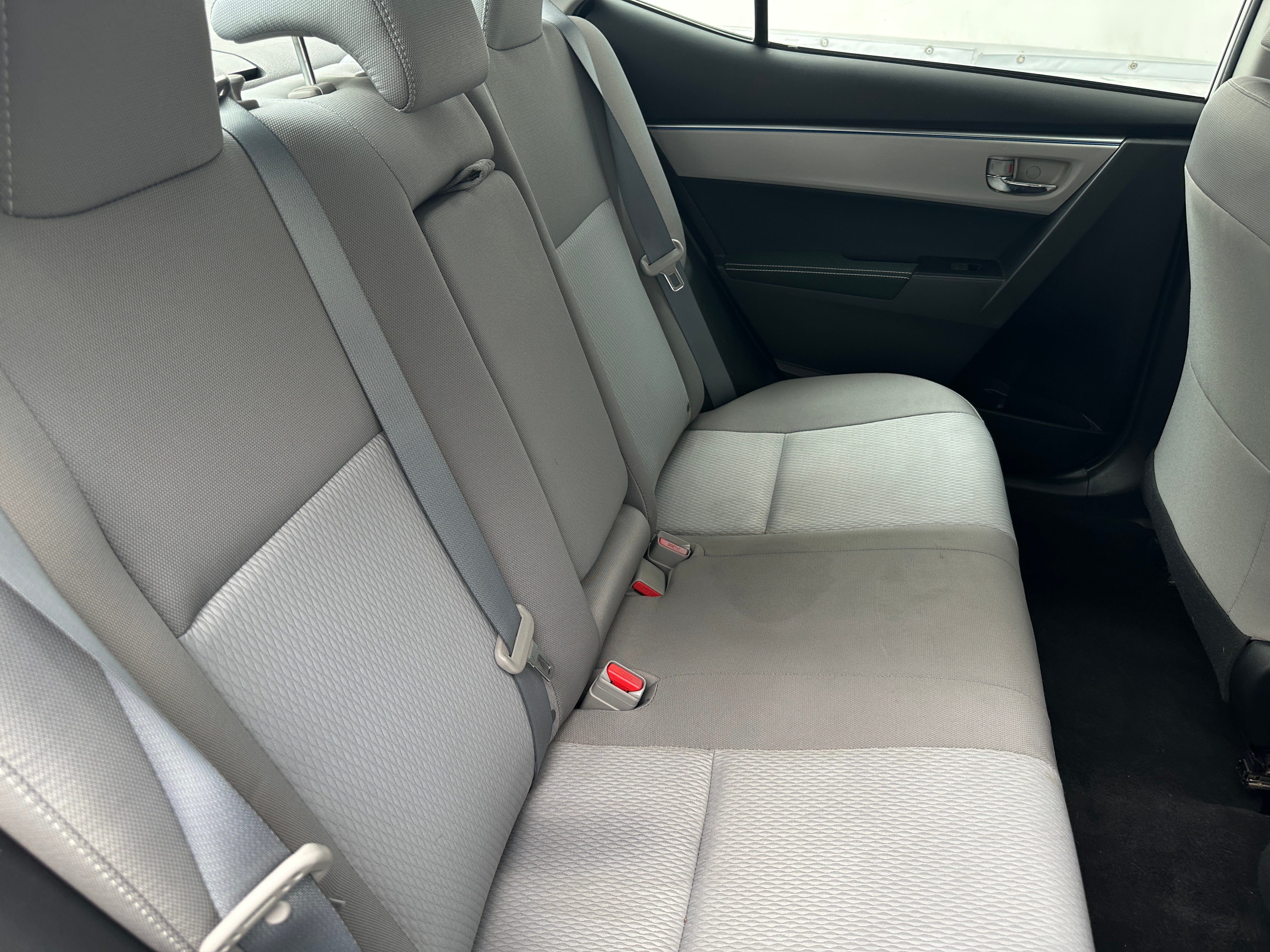 Thumbnail: 2016 Toyota Corolla - 6