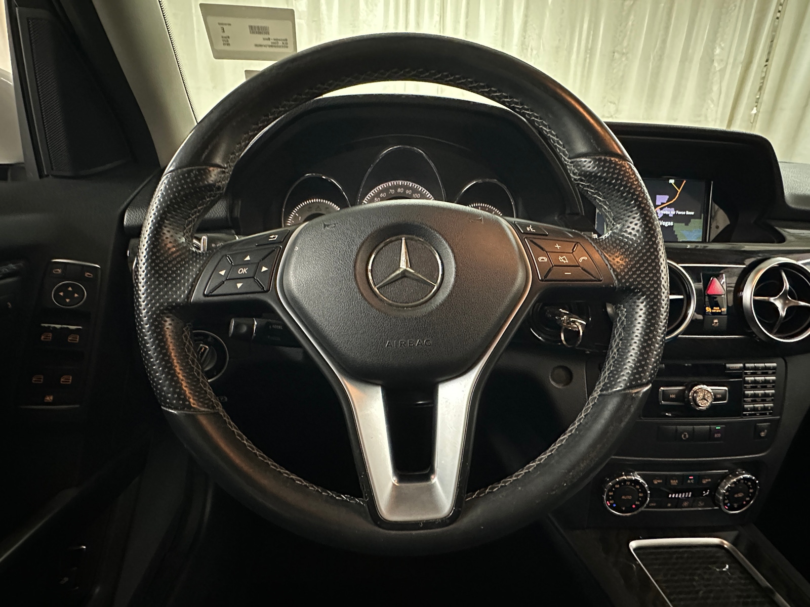 Thumbnail: 2015 Mercedes-Benz GLK - 4