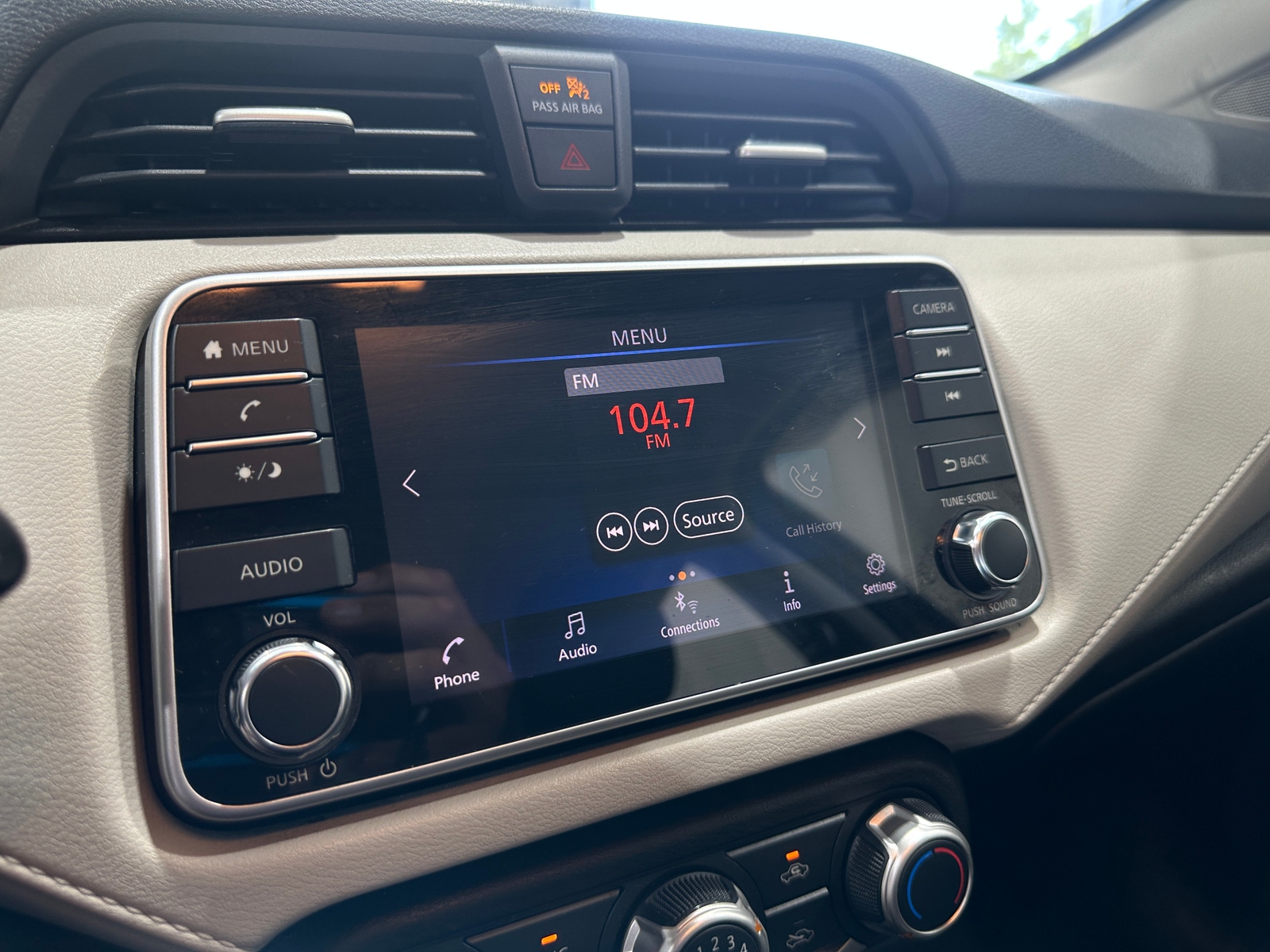 Thumbnail: 2021 Nissan Versa - 4
