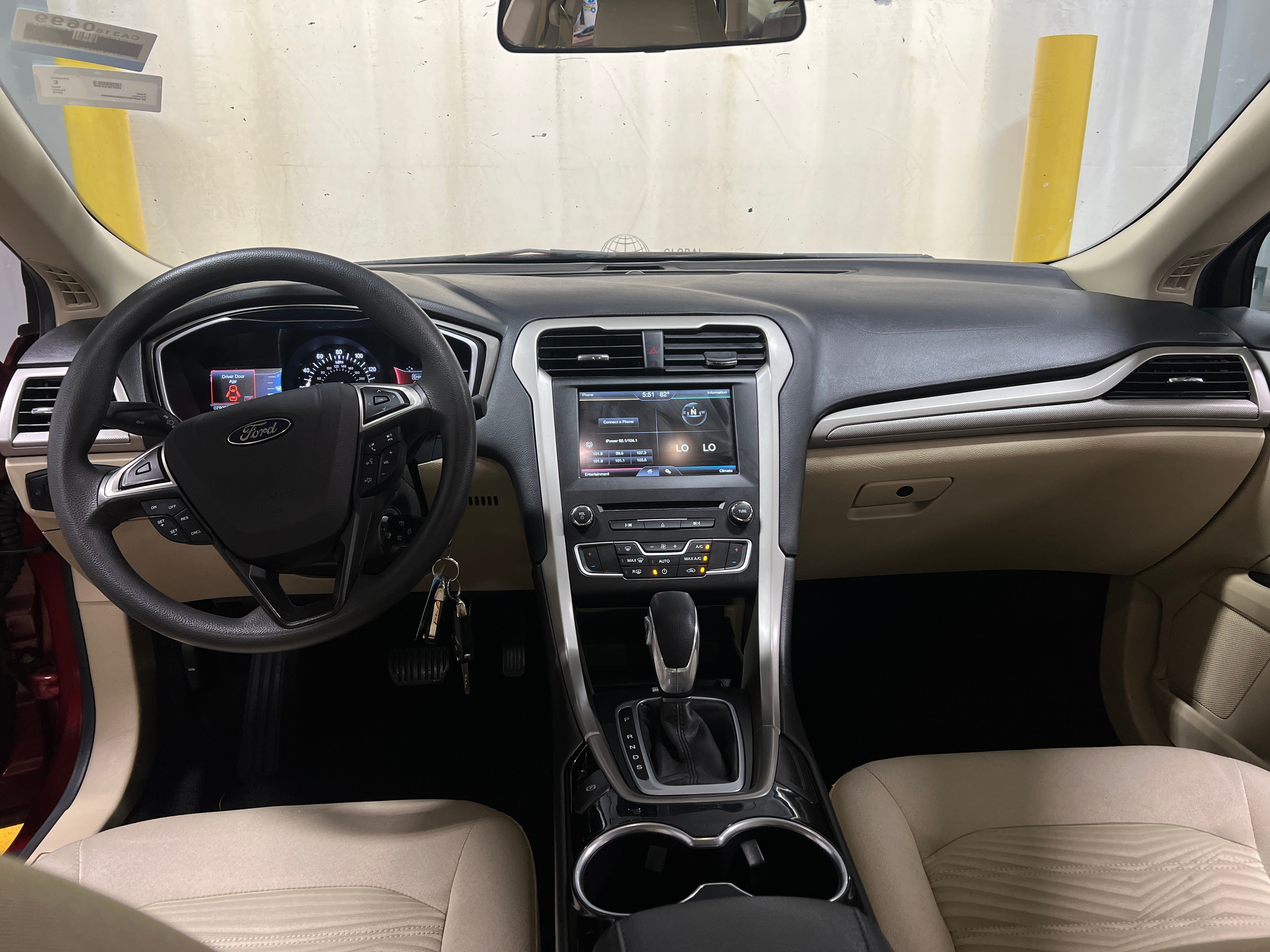 Thumbnail: 2016 Ford Fusion - 3