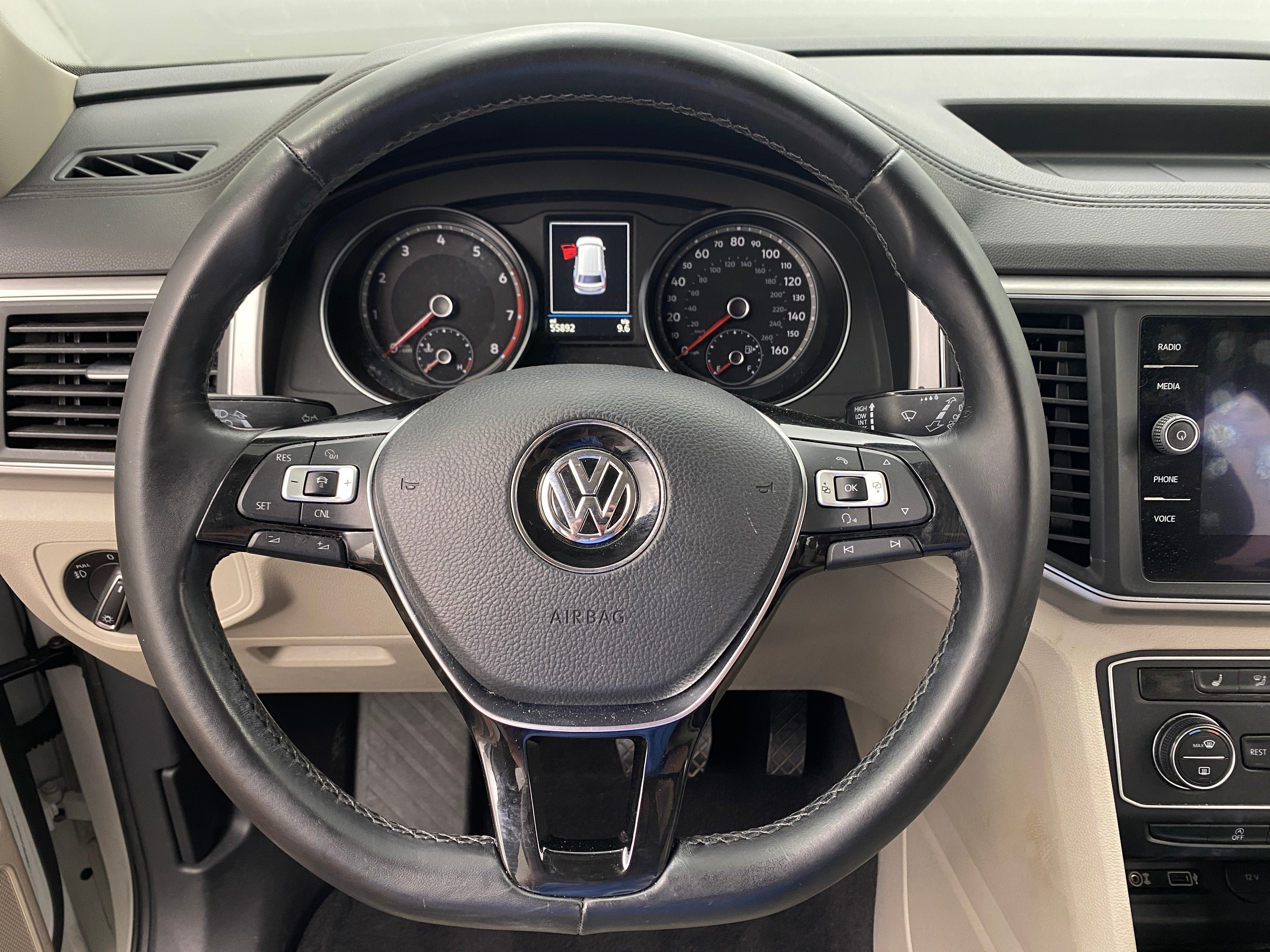 Thumbnail: 2018 Volkswagen Atlas - 4
