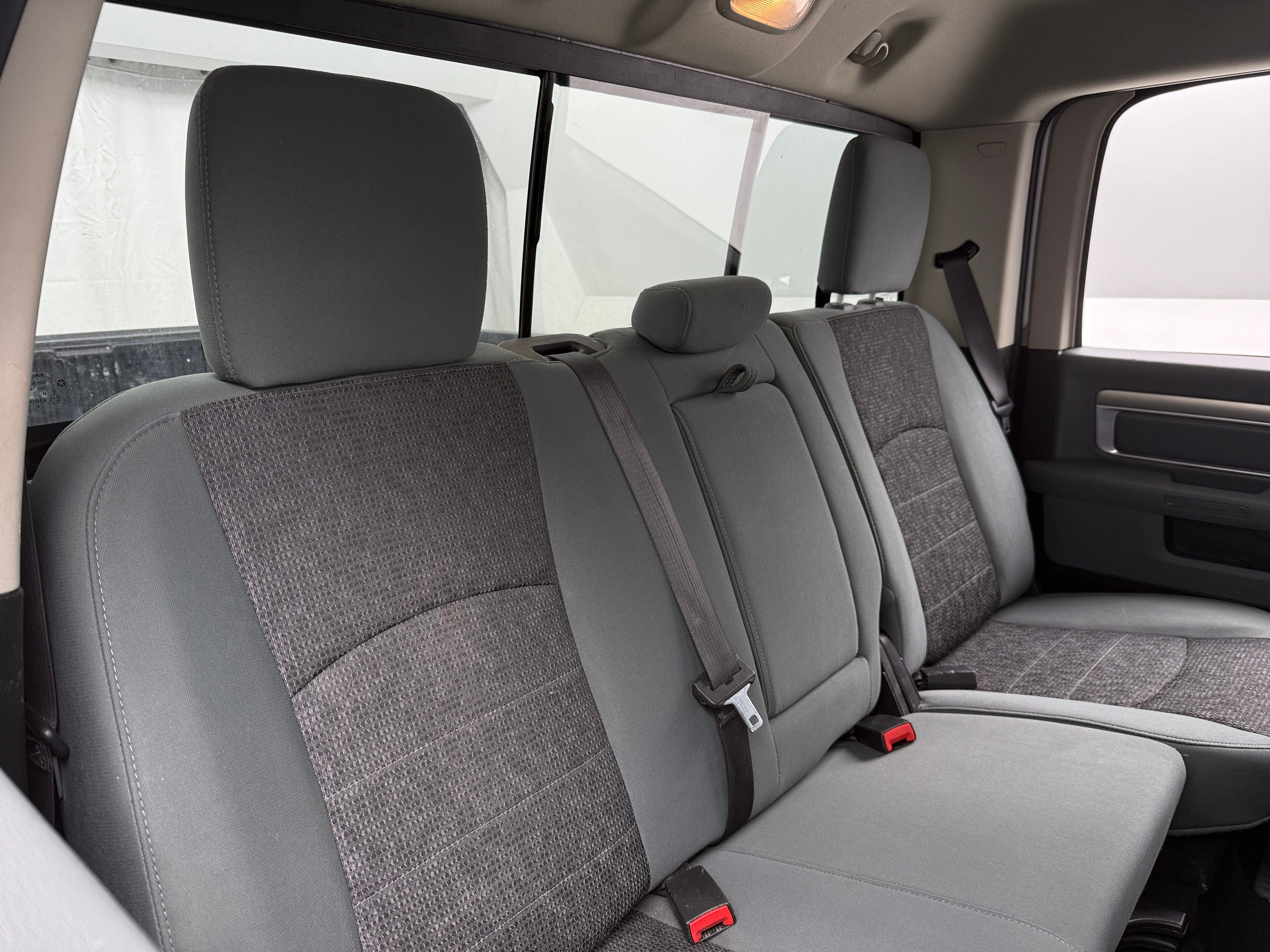 Thumbnail: 2019 RAM 1500 Classic - 6