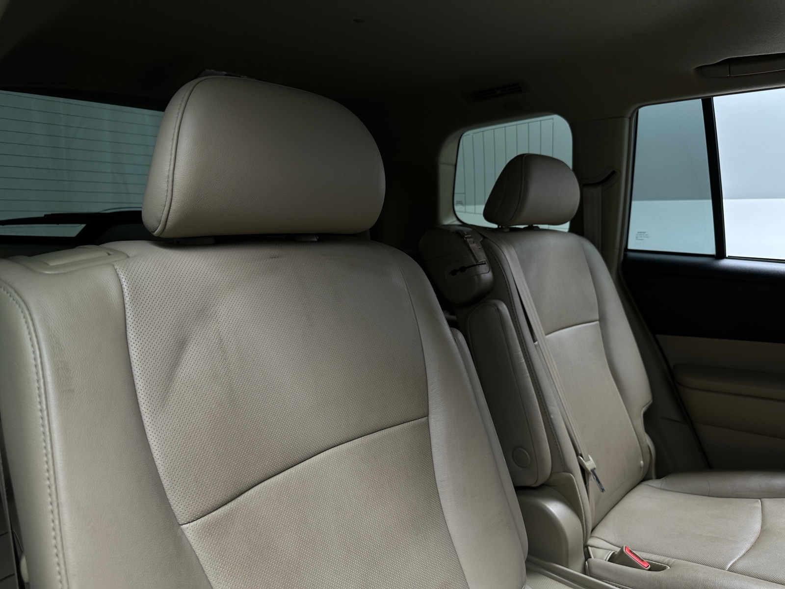 Thumbnail: 2012 Toyota Highlander - 5