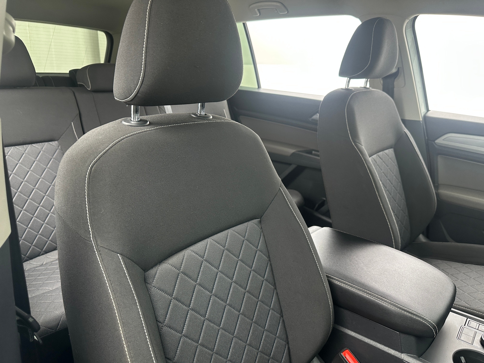 Thumbnail: 2021 Volkswagen Atlas - 2