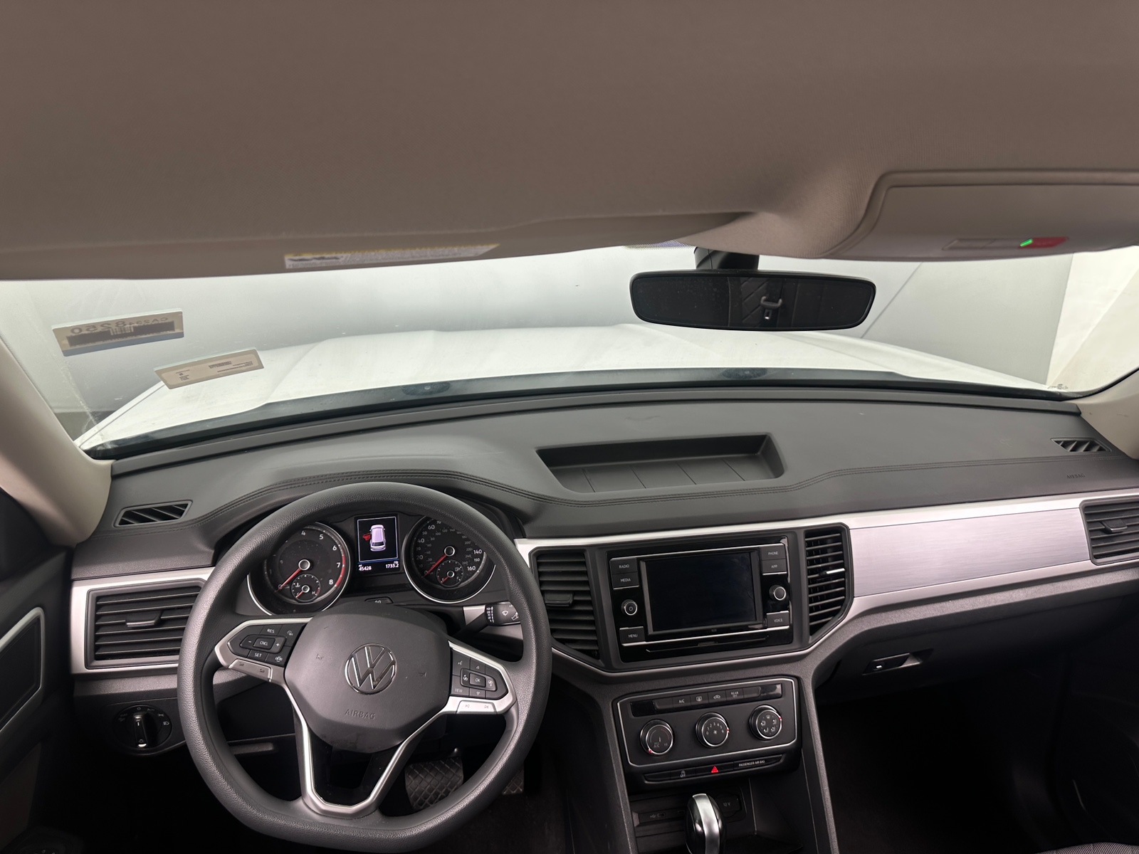Thumbnail: 2021 Volkswagen Atlas - 3
