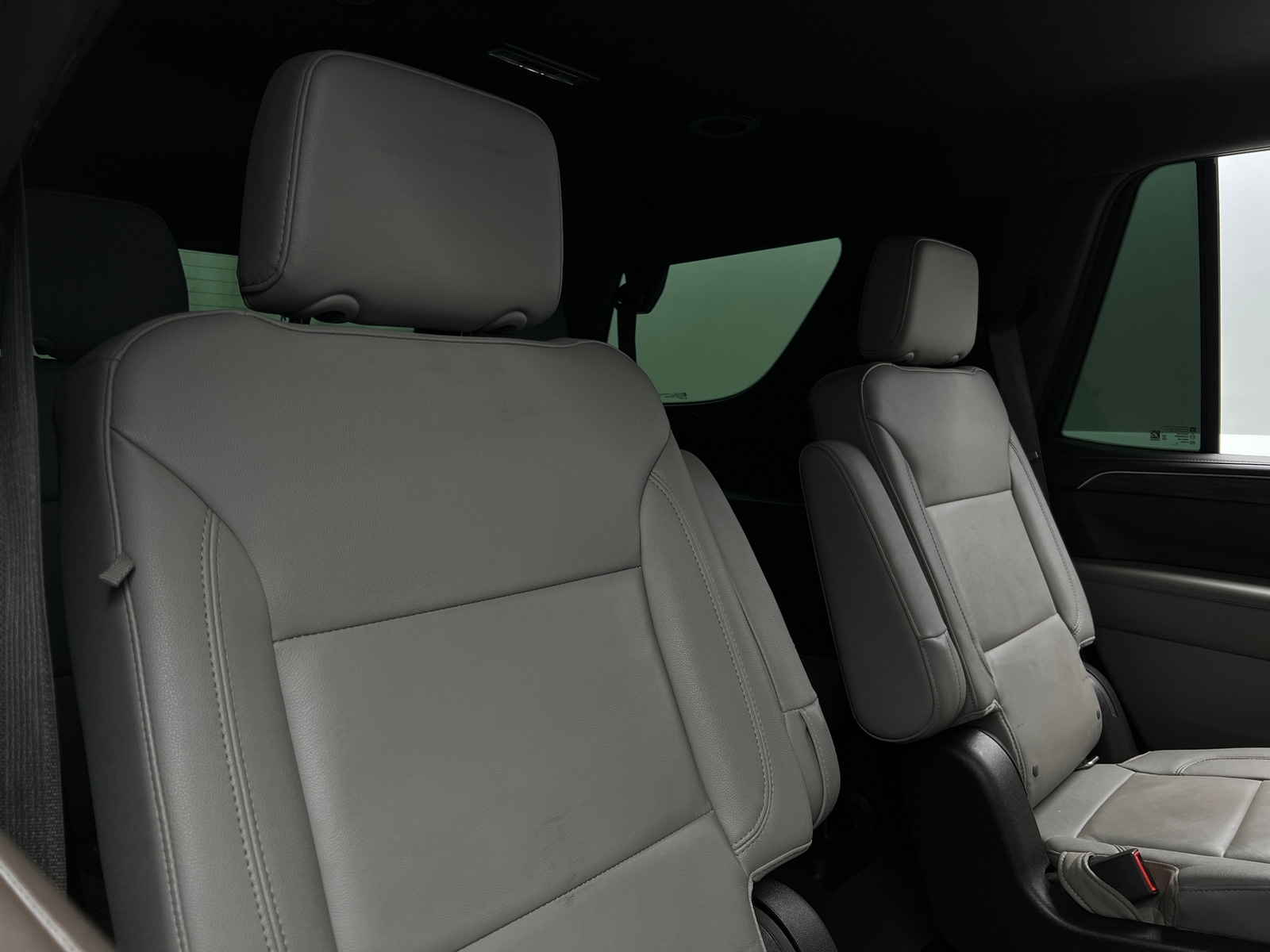 Thumbnail: 2022 Chevrolet Tahoe - 5