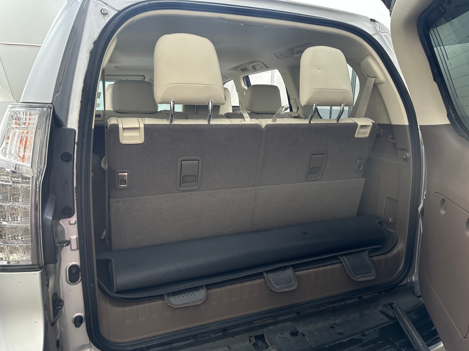 Thumbnail: 2015 Lexus GX - 6