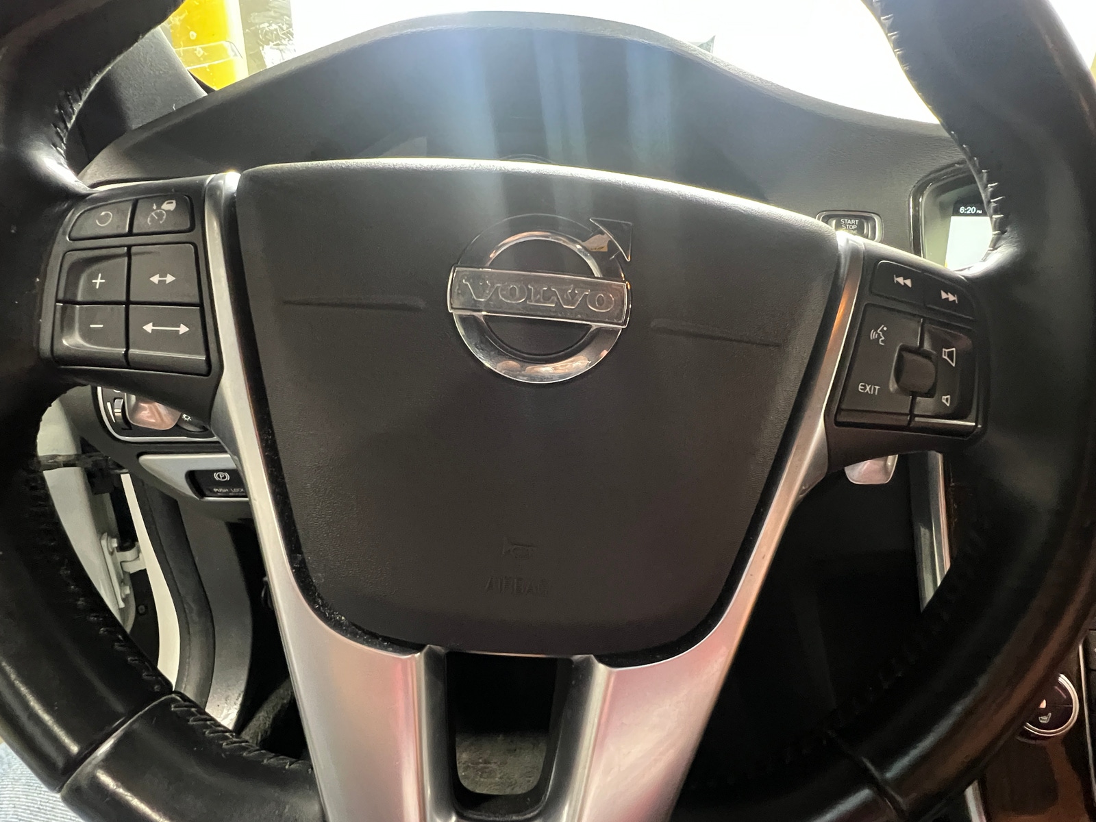 Thumbnail: 2015 Volvo S60 - 4