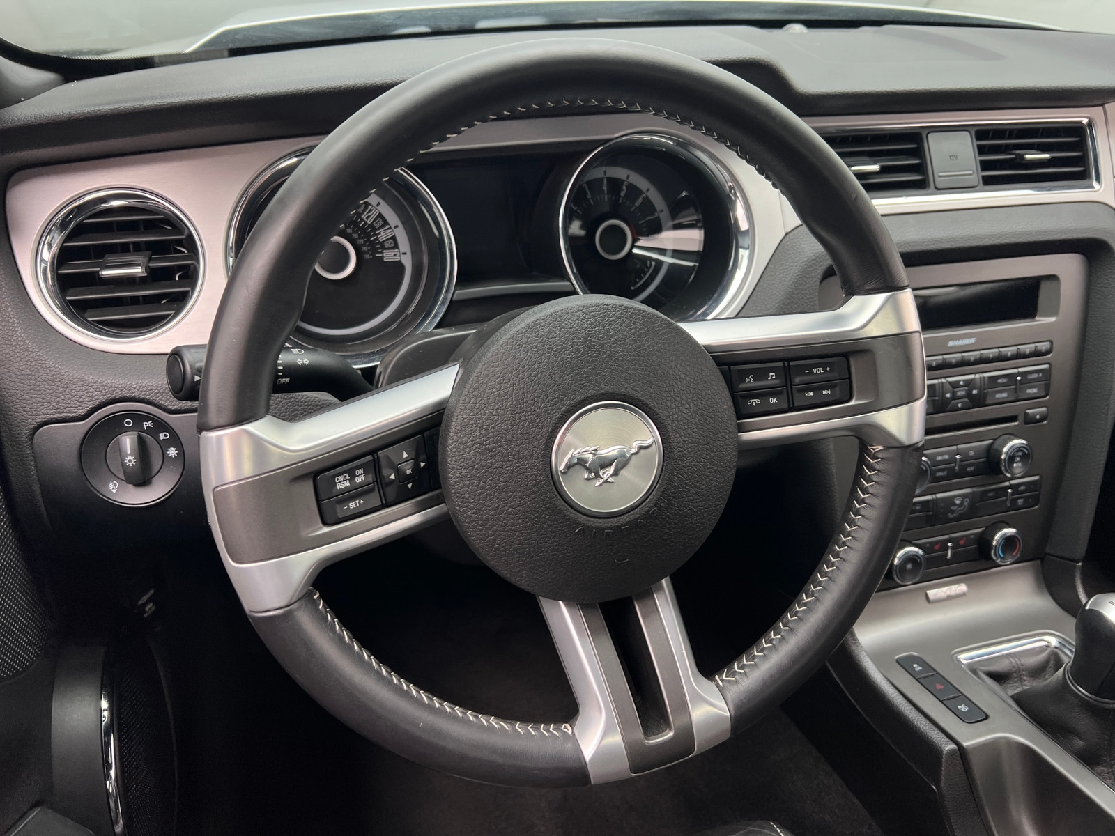 Thumbnail: 2013 Ford Mustang - 4
