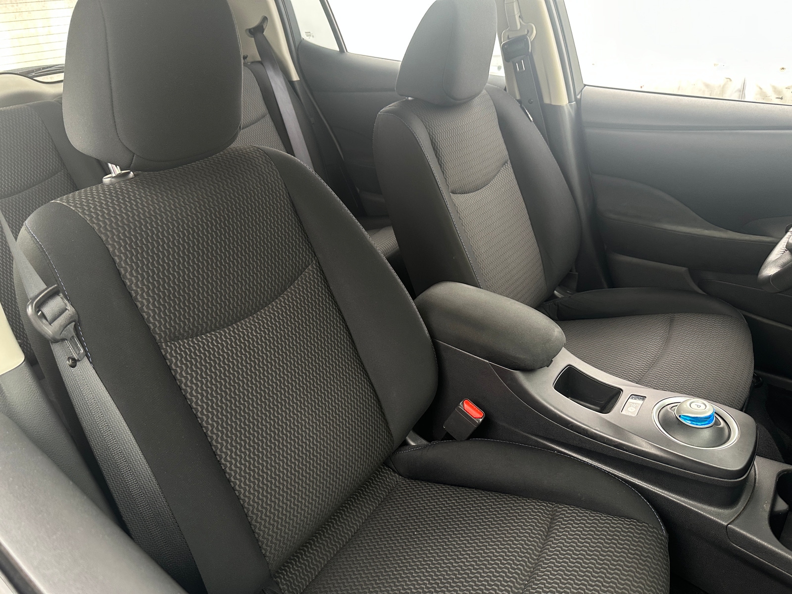 Thumbnail: 2015 Nissan Leaf - 2