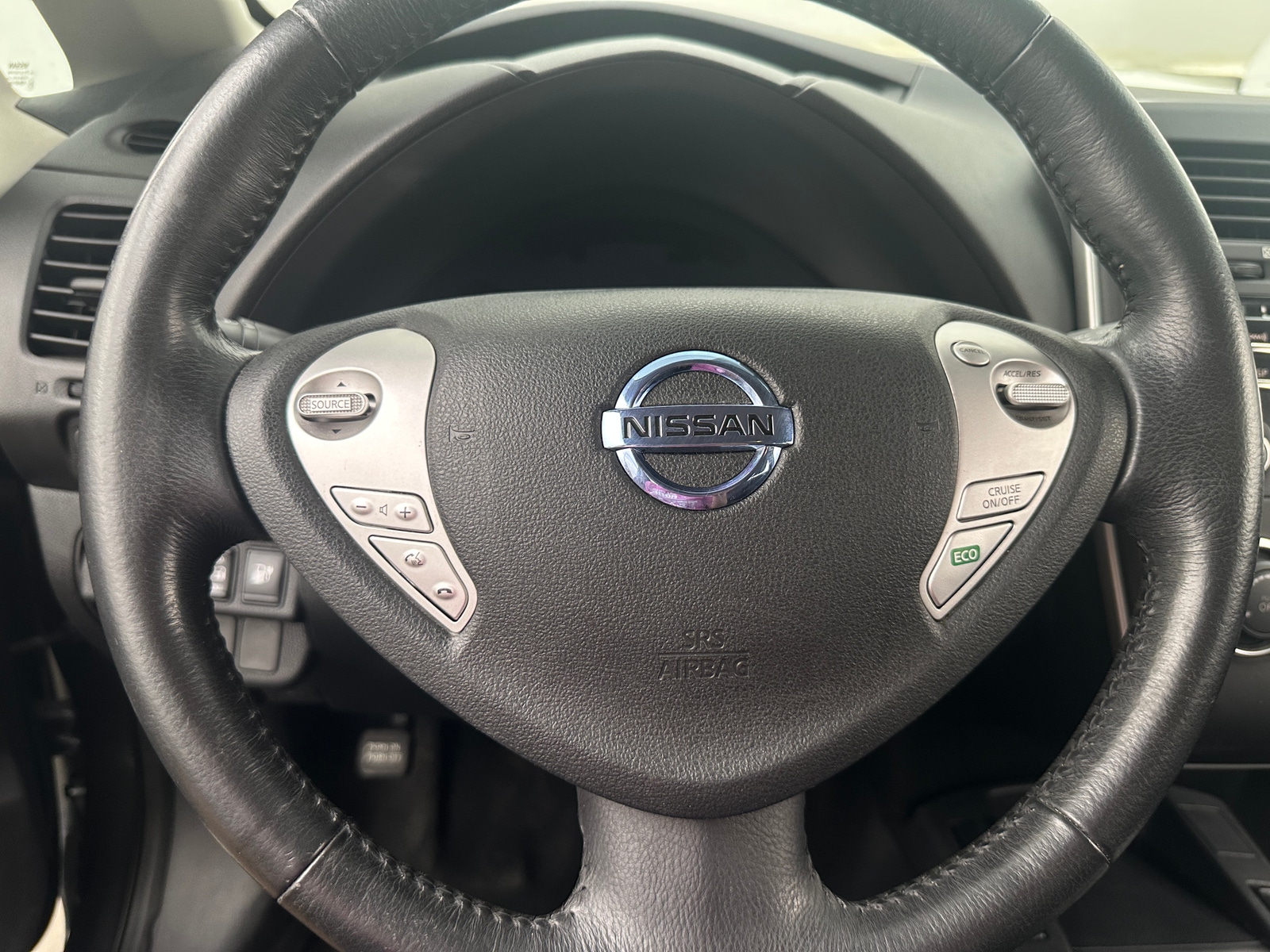 Thumbnail: 2015 Nissan Leaf - 5