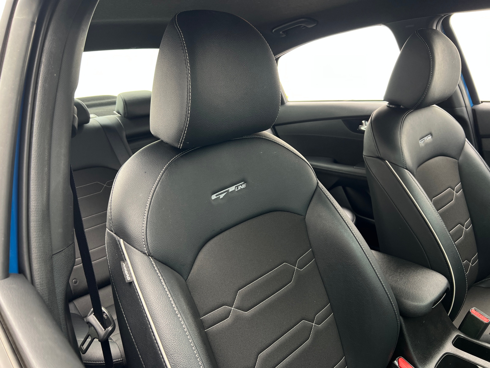 Thumbnail: 2023 Kia Forte - 2