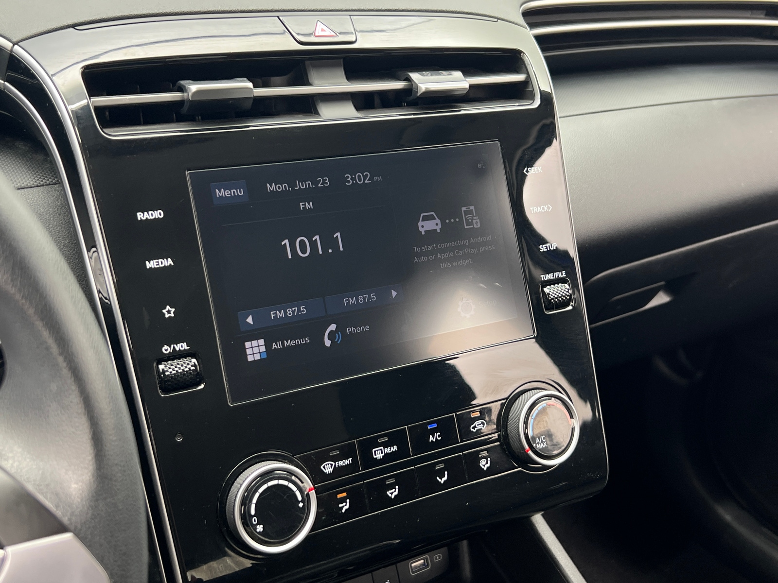 Thumbnail: 2023 Hyundai Tucson - 4