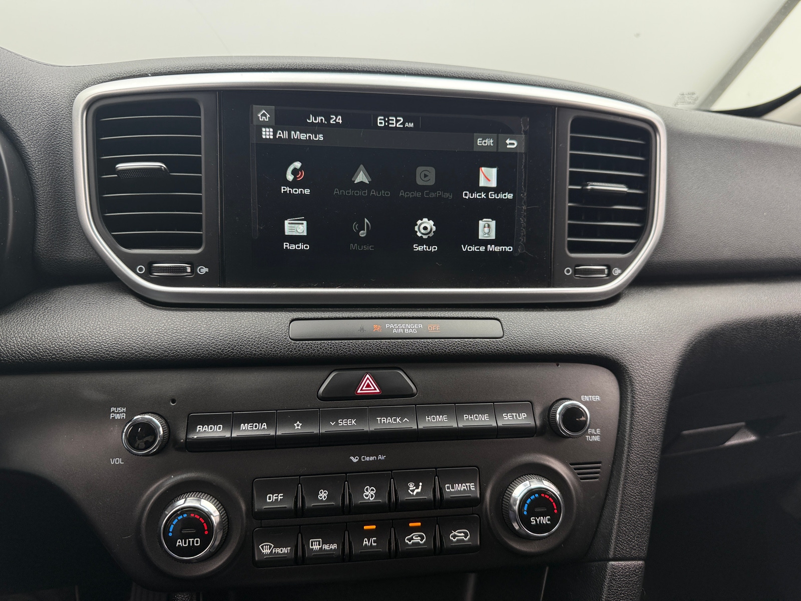 Thumbnail: 2021 Kia Sportage - 4