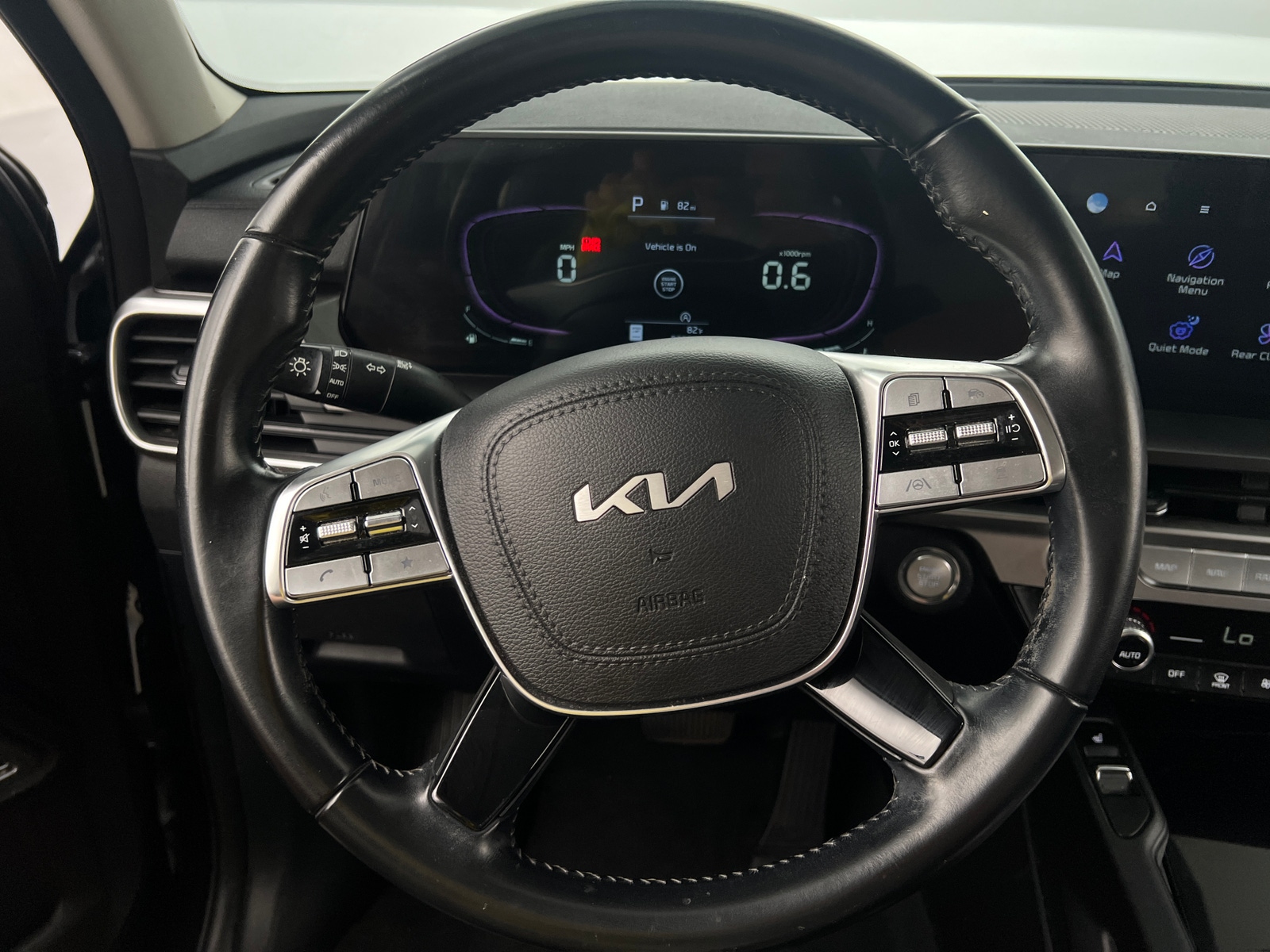 Thumbnail: 2023 Kia Telluride - 4