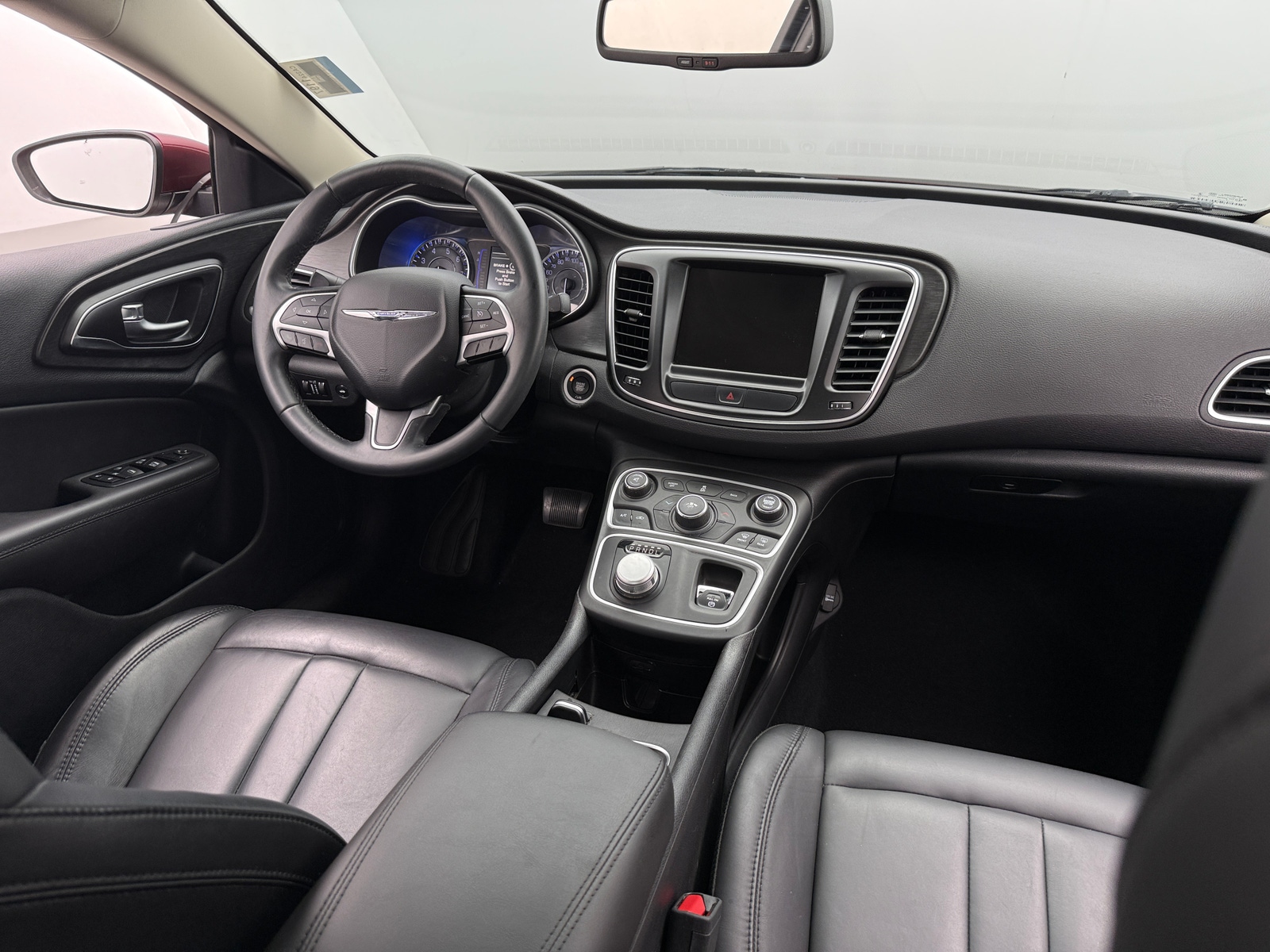 Thumbnail: 2017 Chrysler 200 - 2