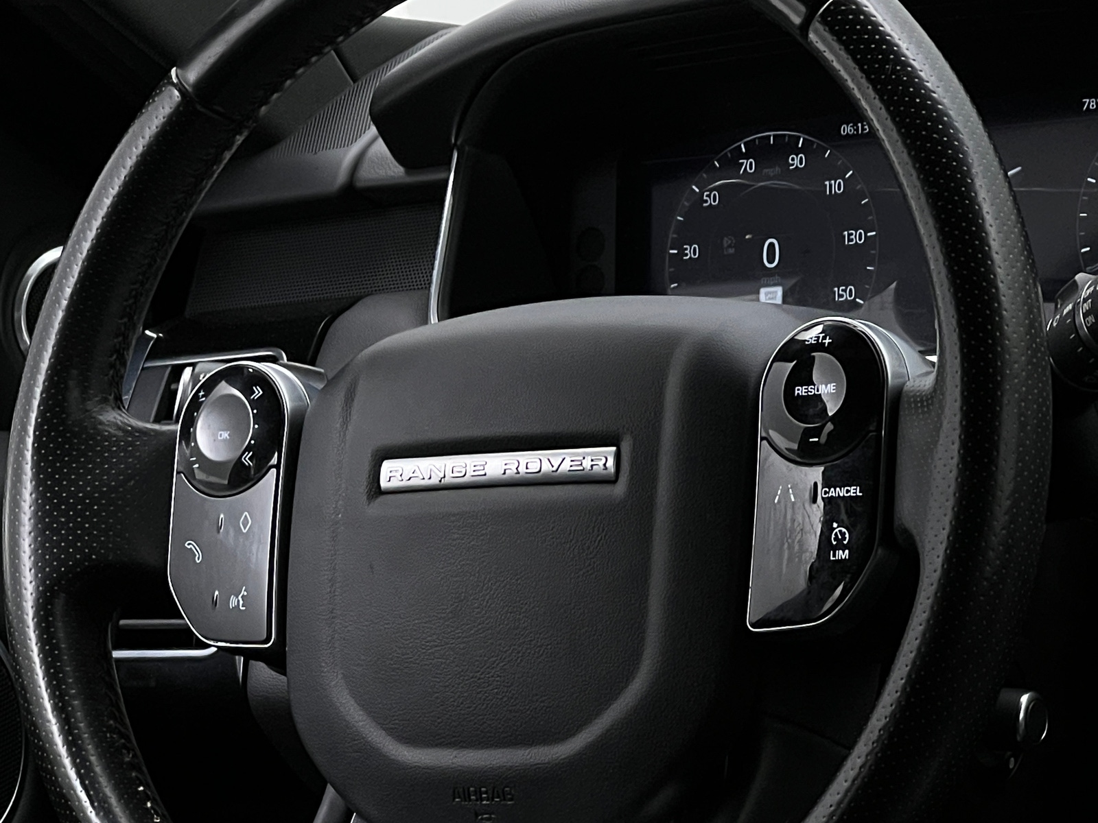 Thumbnail: 2019 Land Rover Range Rover Sport - 4