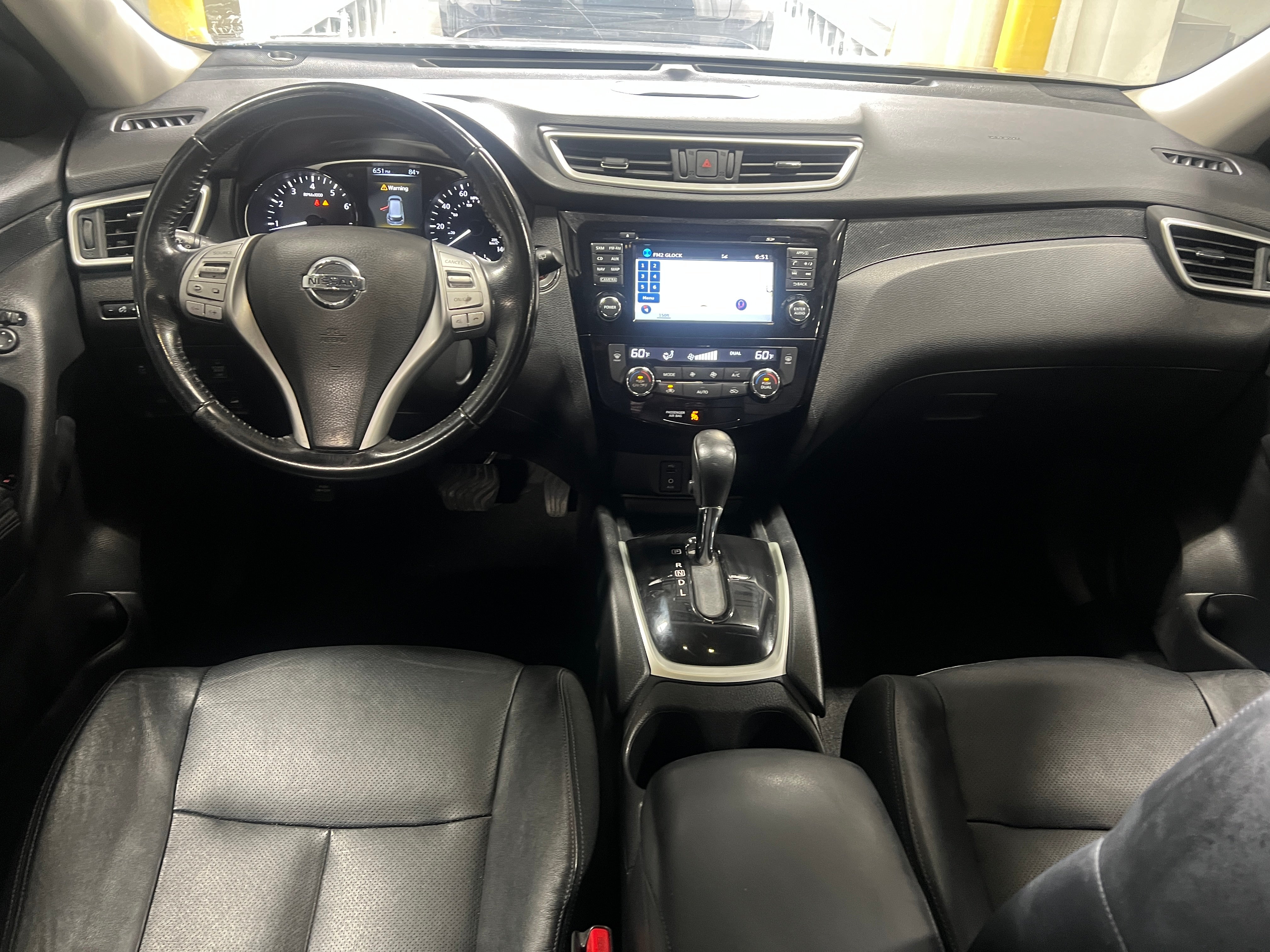 Thumbnail: 2016 Nissan Rogue - 2