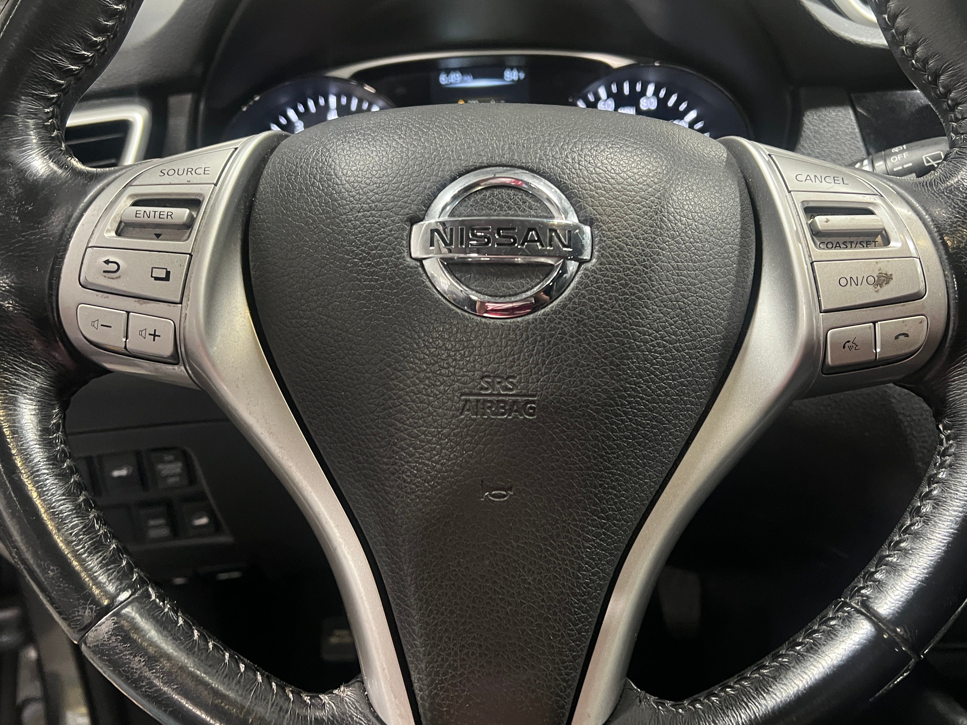 Thumbnail: 2016 Nissan Rogue - 4