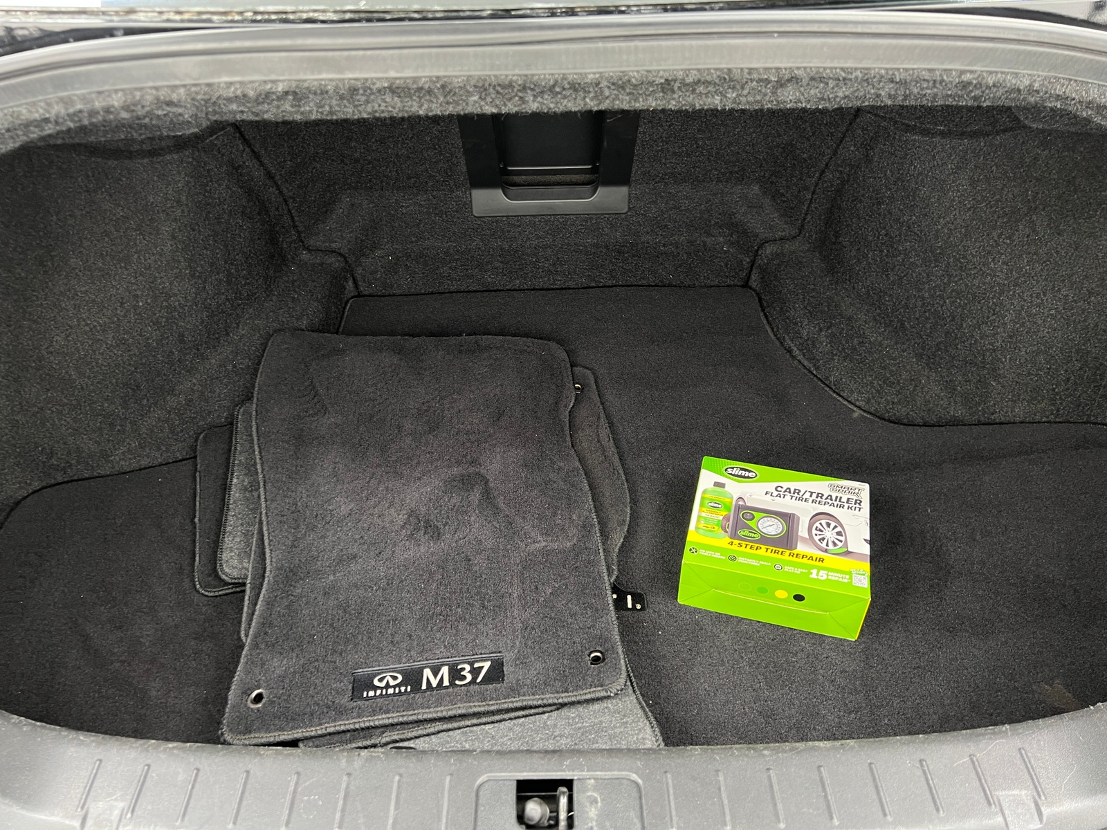 Thumbnail: 2012 INFINITI M37 - 6