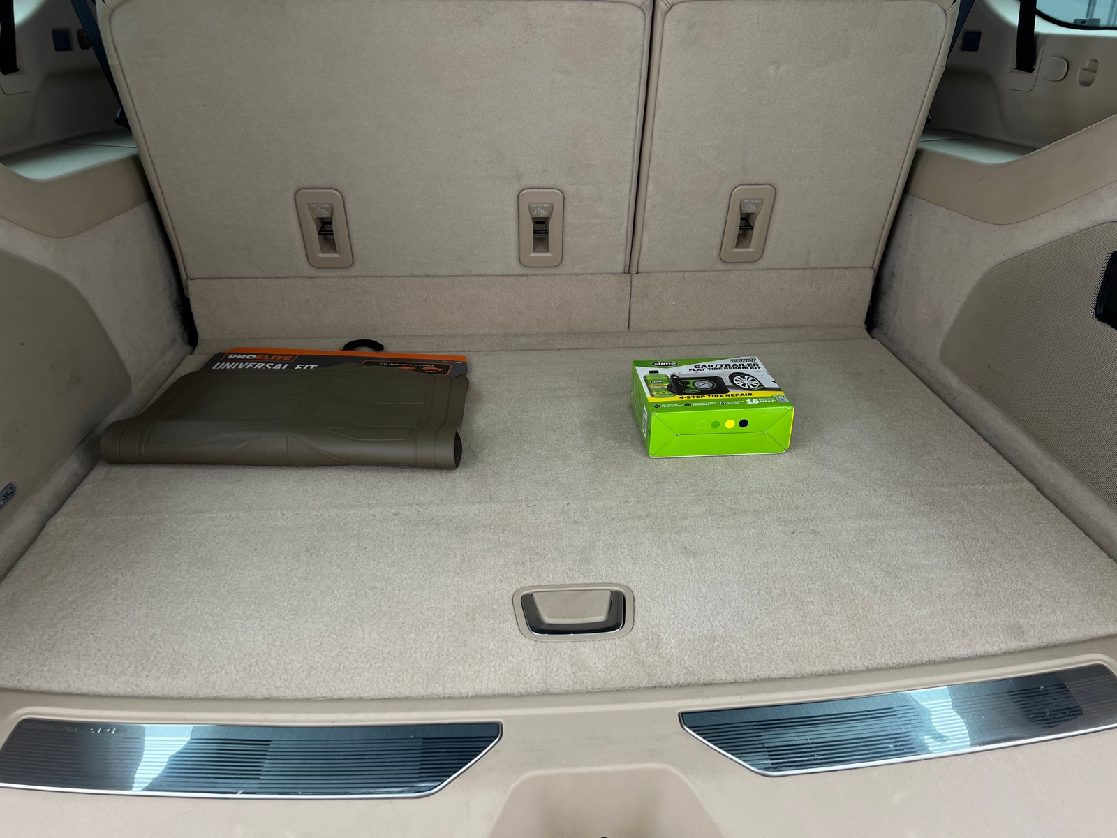 Thumbnail: 2021 Cadillac Escalade - 6