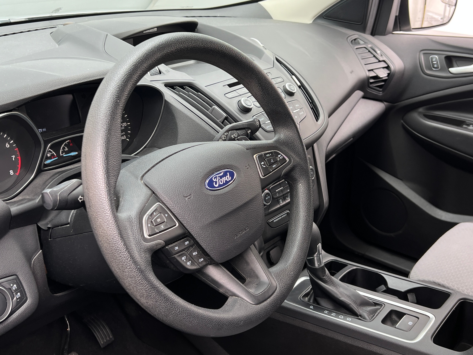 Thumbnail: 2017 Ford Escape - 5