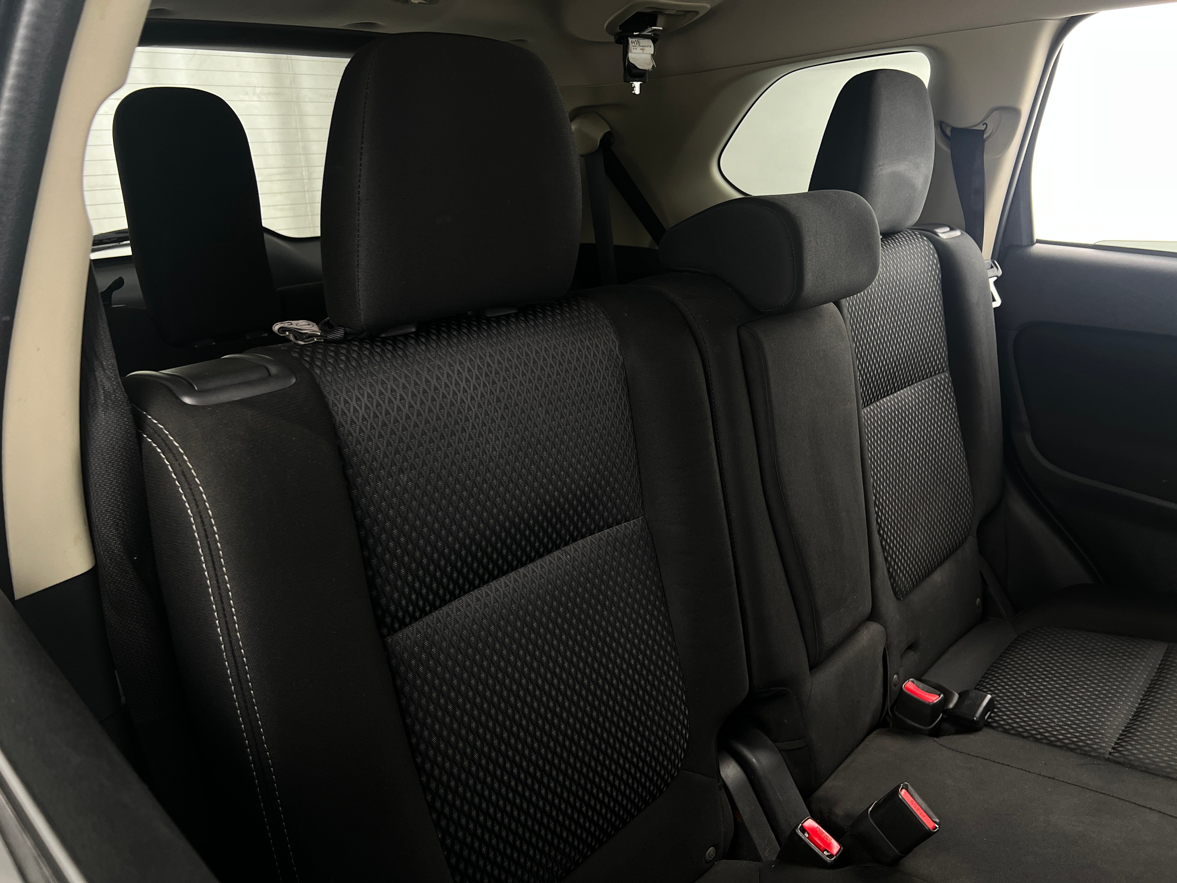 Thumbnail: 2018 Mitsubishi Outlander - 6