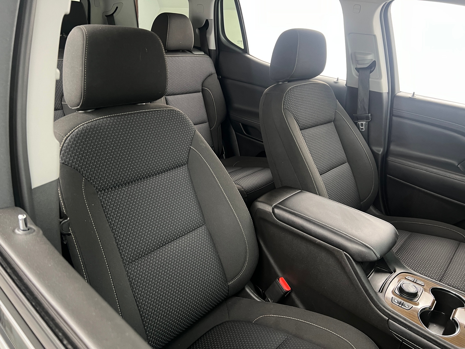 Thumbnail: 2023 GMC Acadia - 2