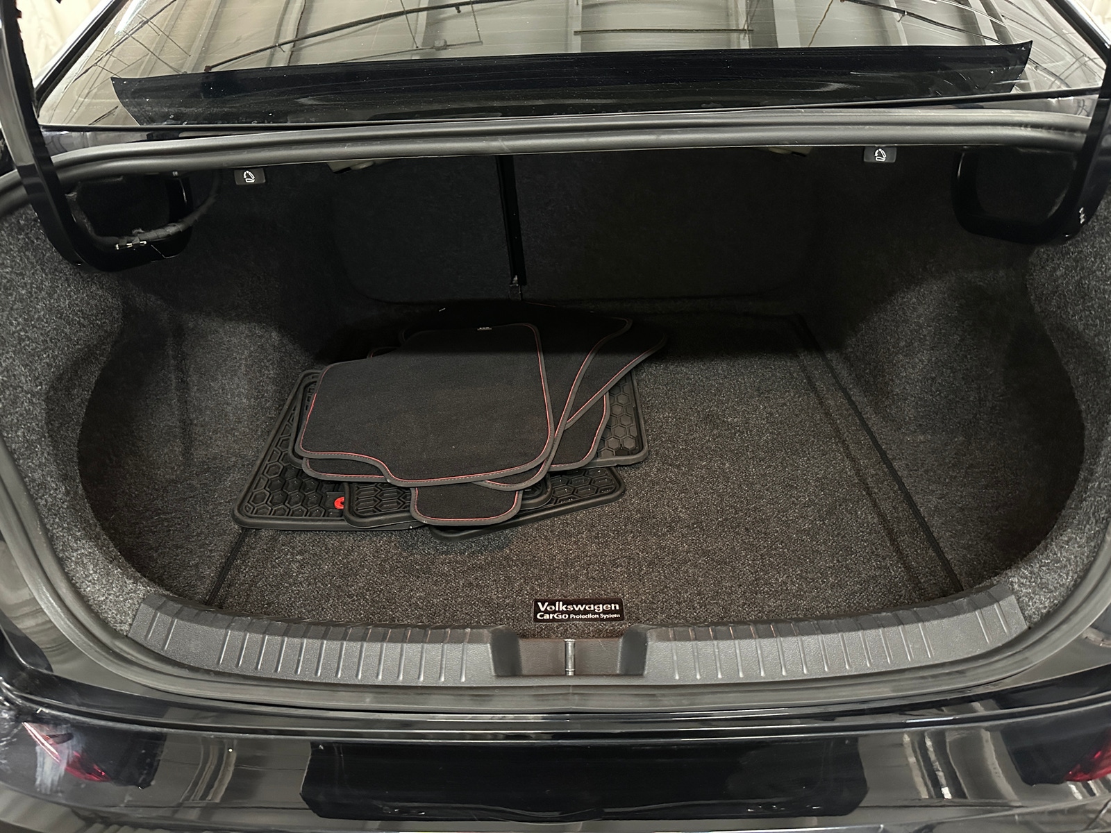 Thumbnail: 2019 Volkswagen Jetta - 7