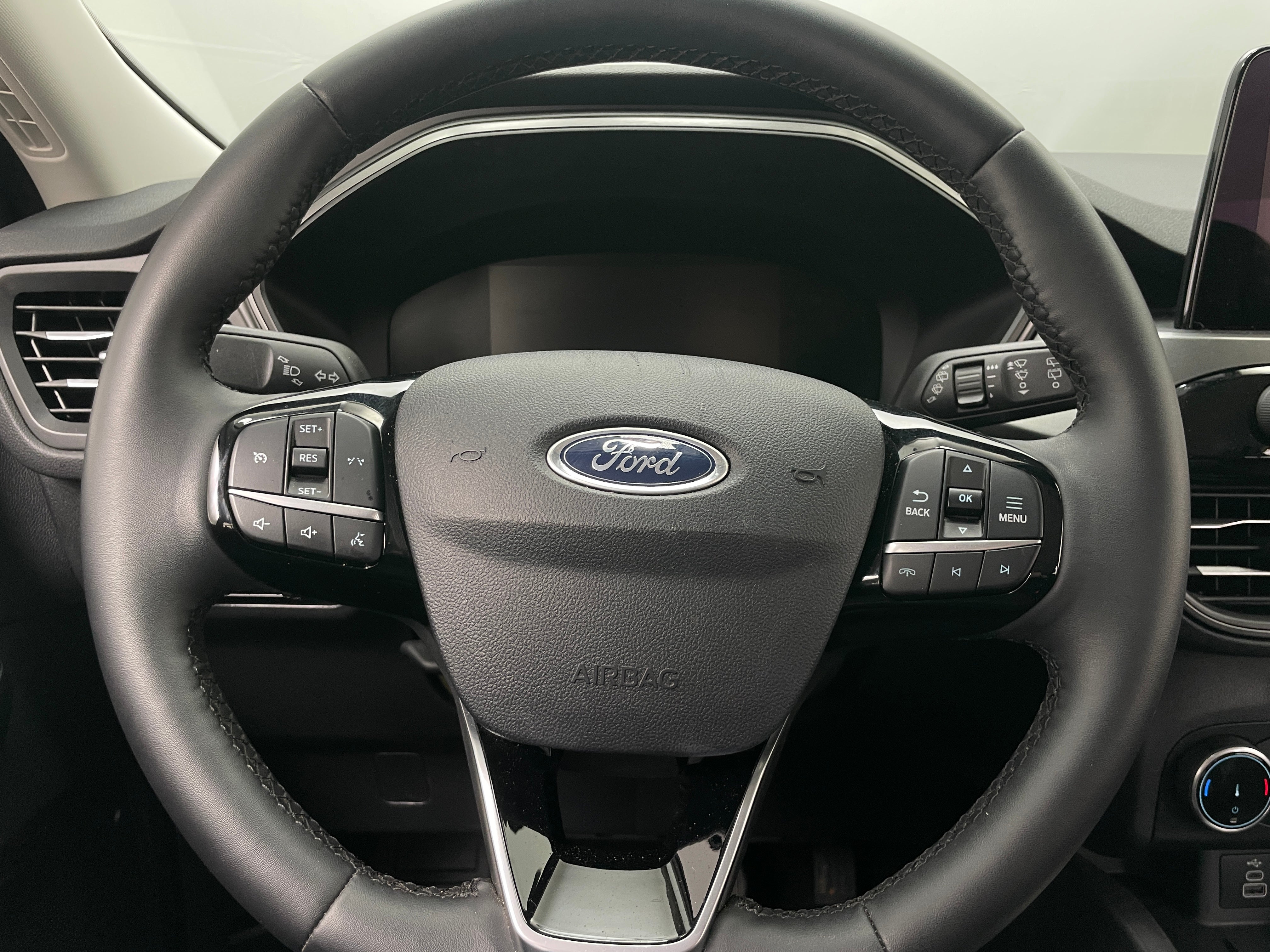 Thumbnail: 2024 Ford Escape - 5