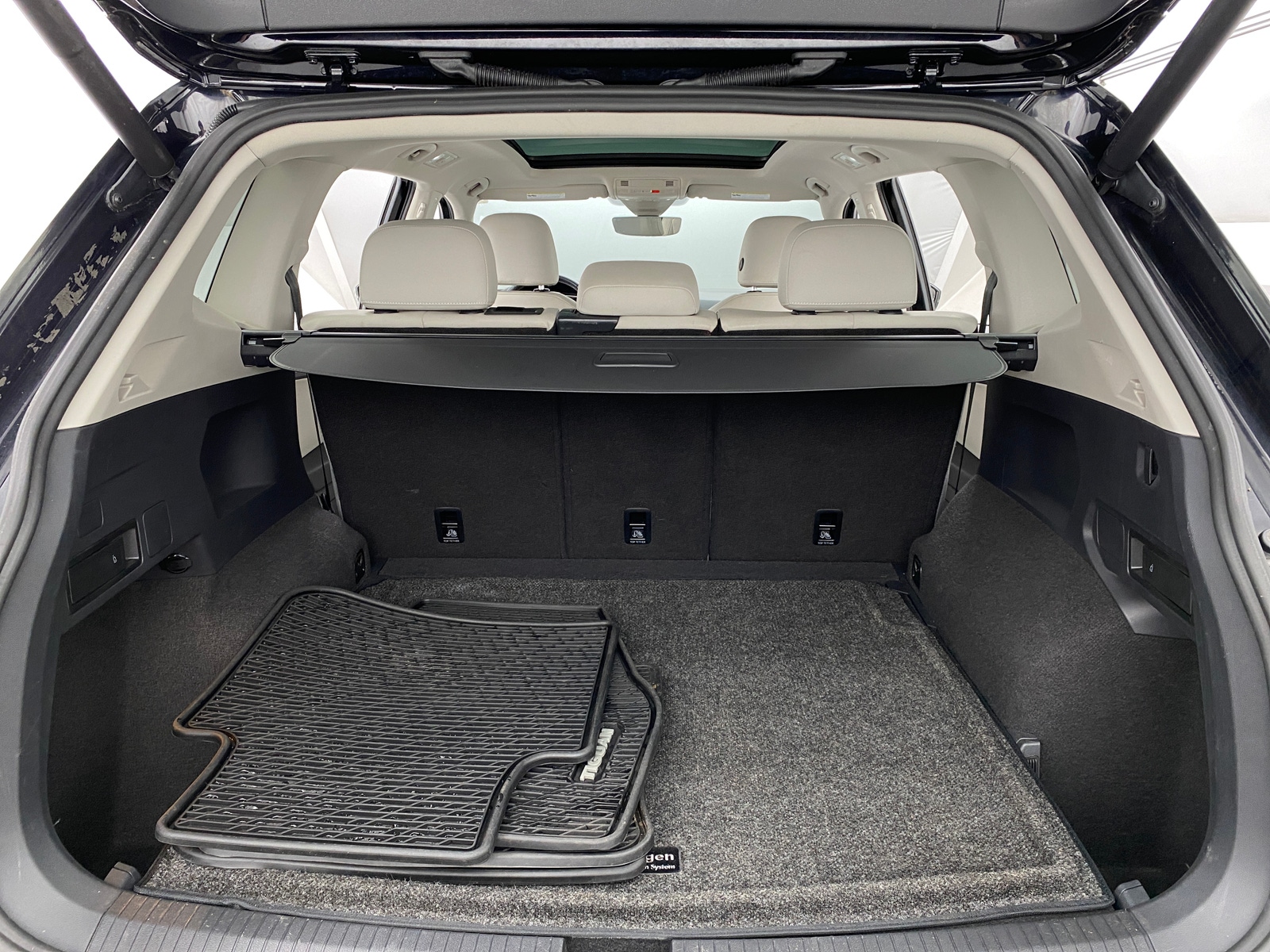 Thumbnail: 2021 Volkswagen Tiguan - 7