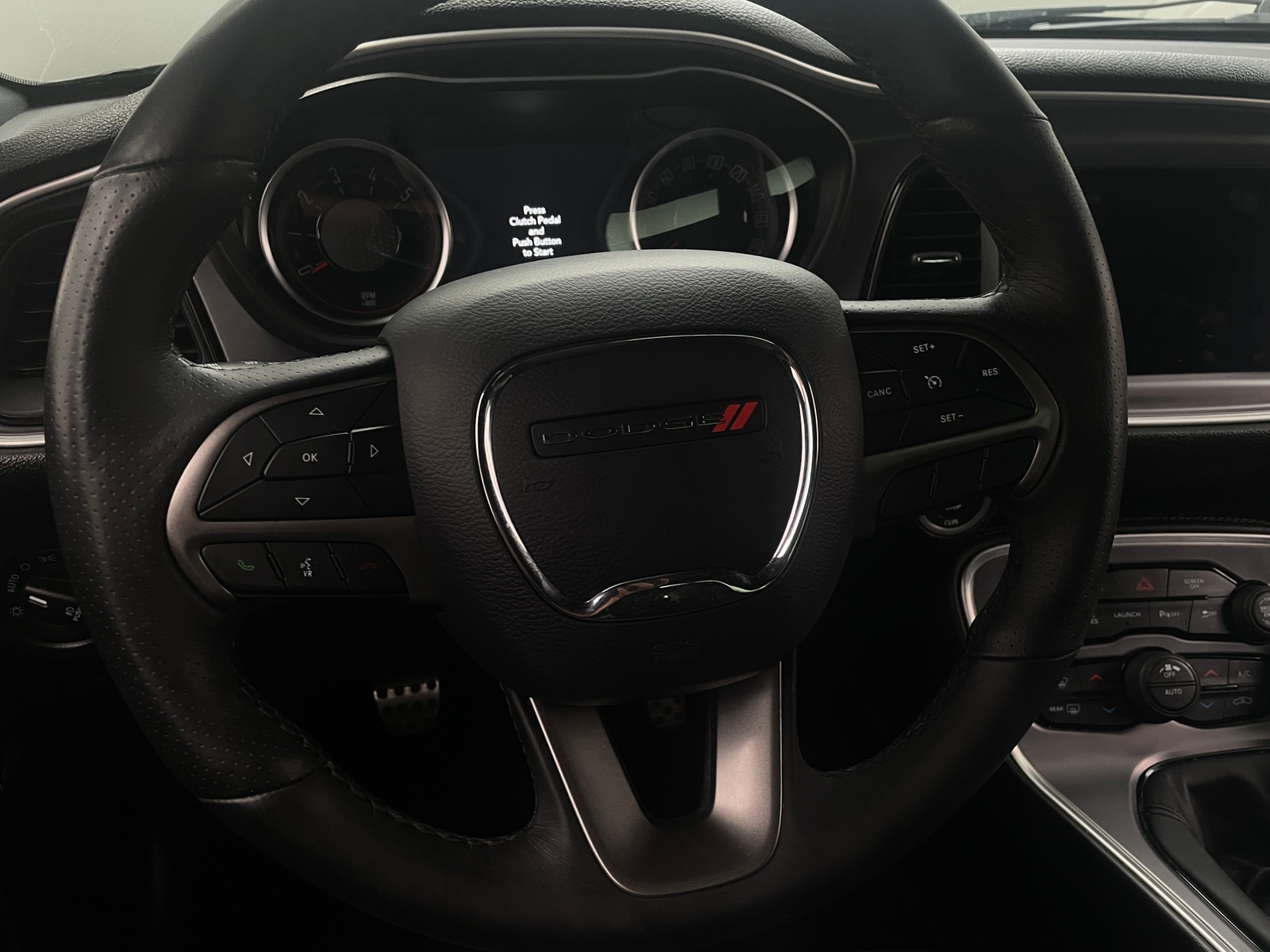 Thumbnail: 2019 Dodge Challenger - 4