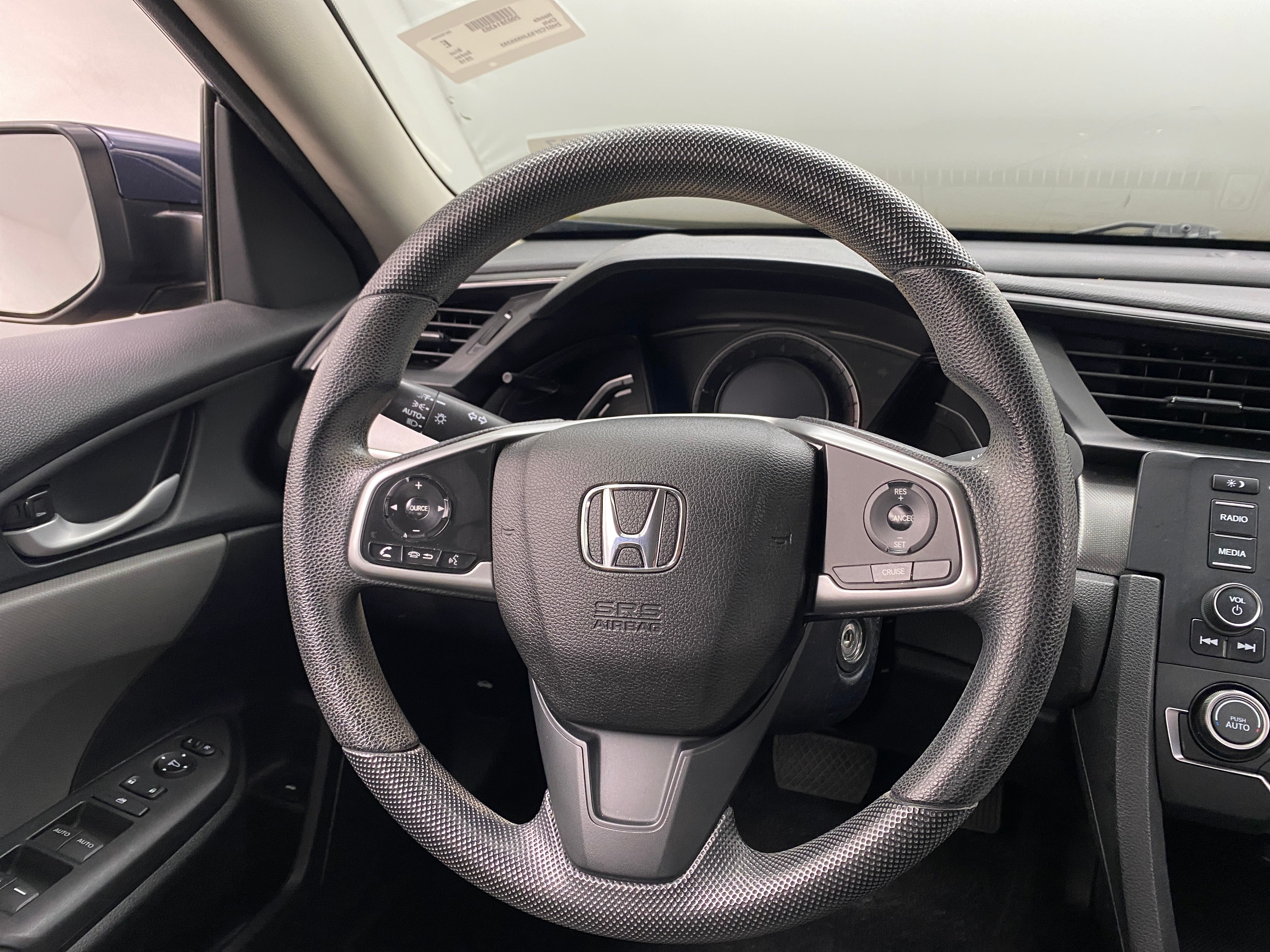 Thumbnail: 2018 Honda Civic - 5