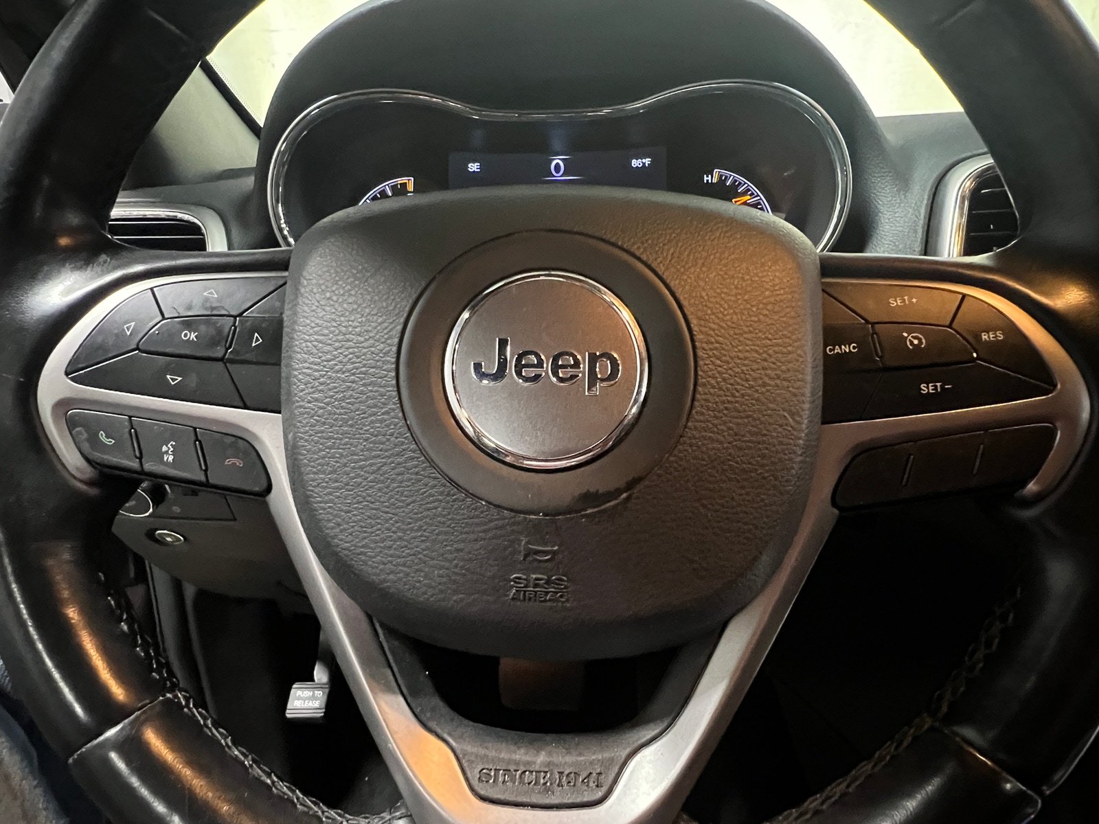 Thumbnail: 2021 Jeep Grand Cherokee - 5
