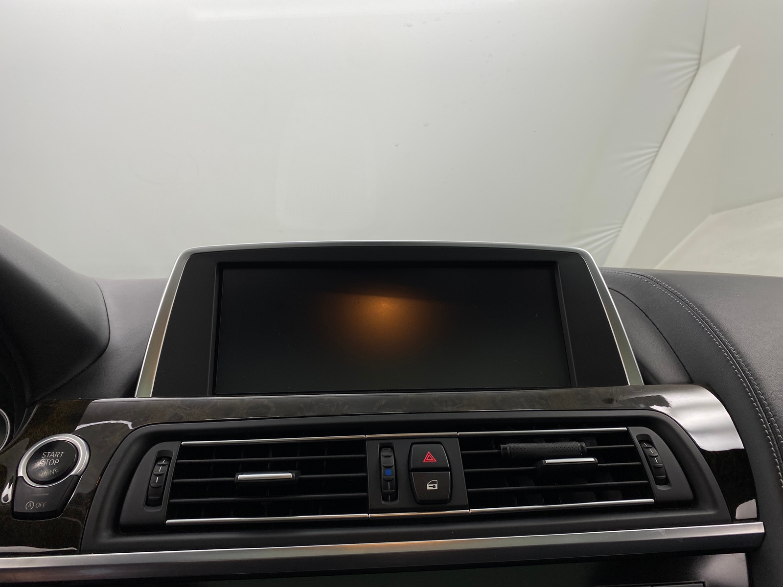 Thumbnail: 2015 BMW 6 Series - 3